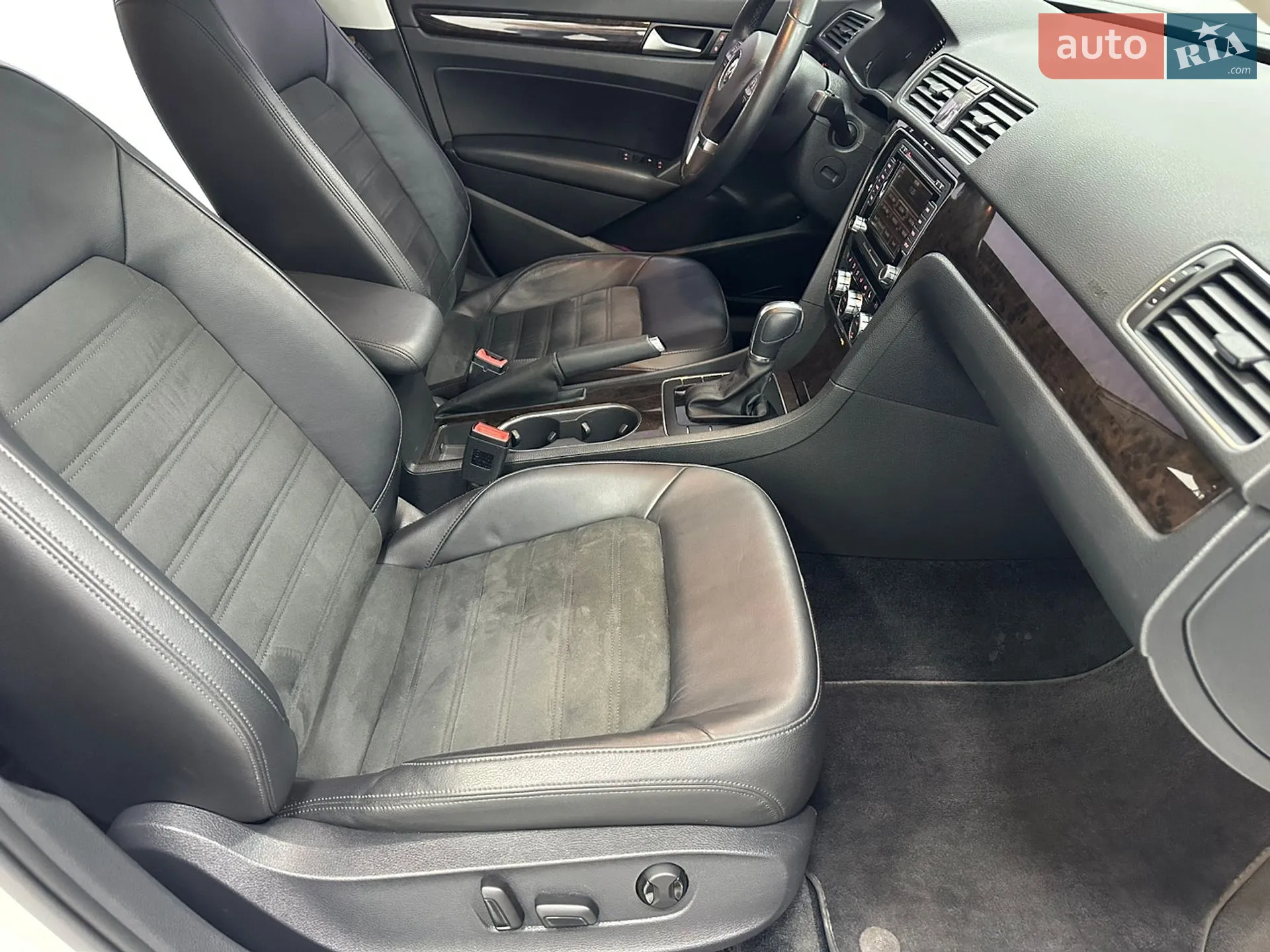 2014 Volkswagen Passat - мініатюра 40
