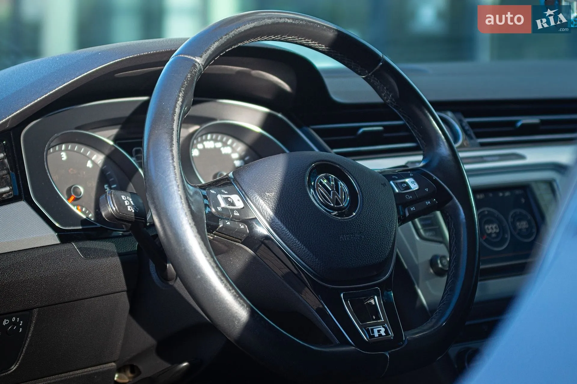 2016 Volkswagen Passat - мініатюра 11