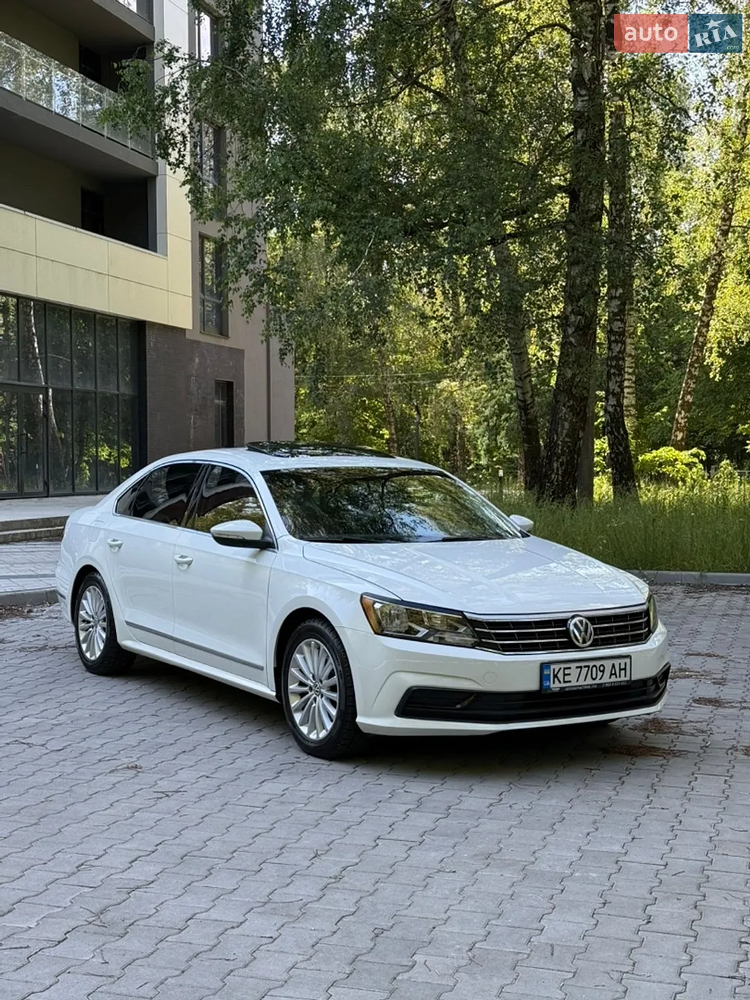 2016 Volkswagen Passat - фото 1
