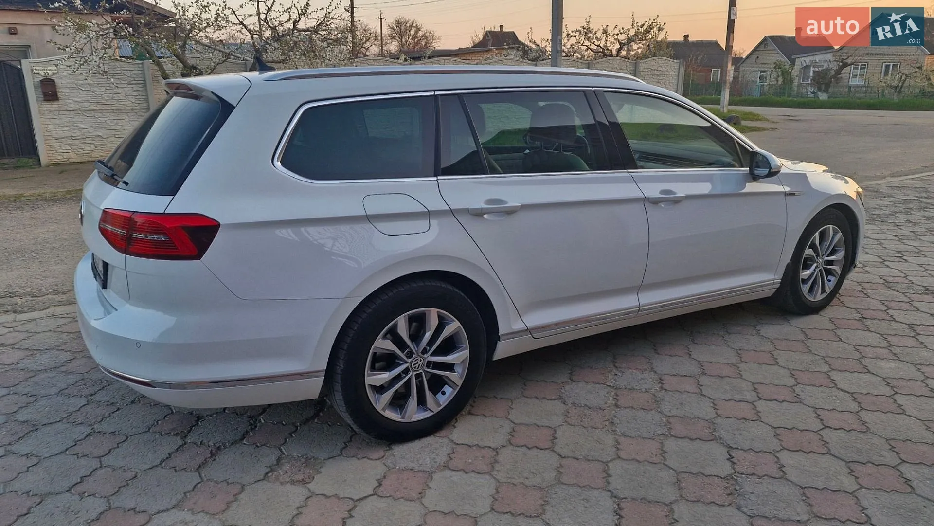 2015 Volkswagen Passat - мініатюра 5