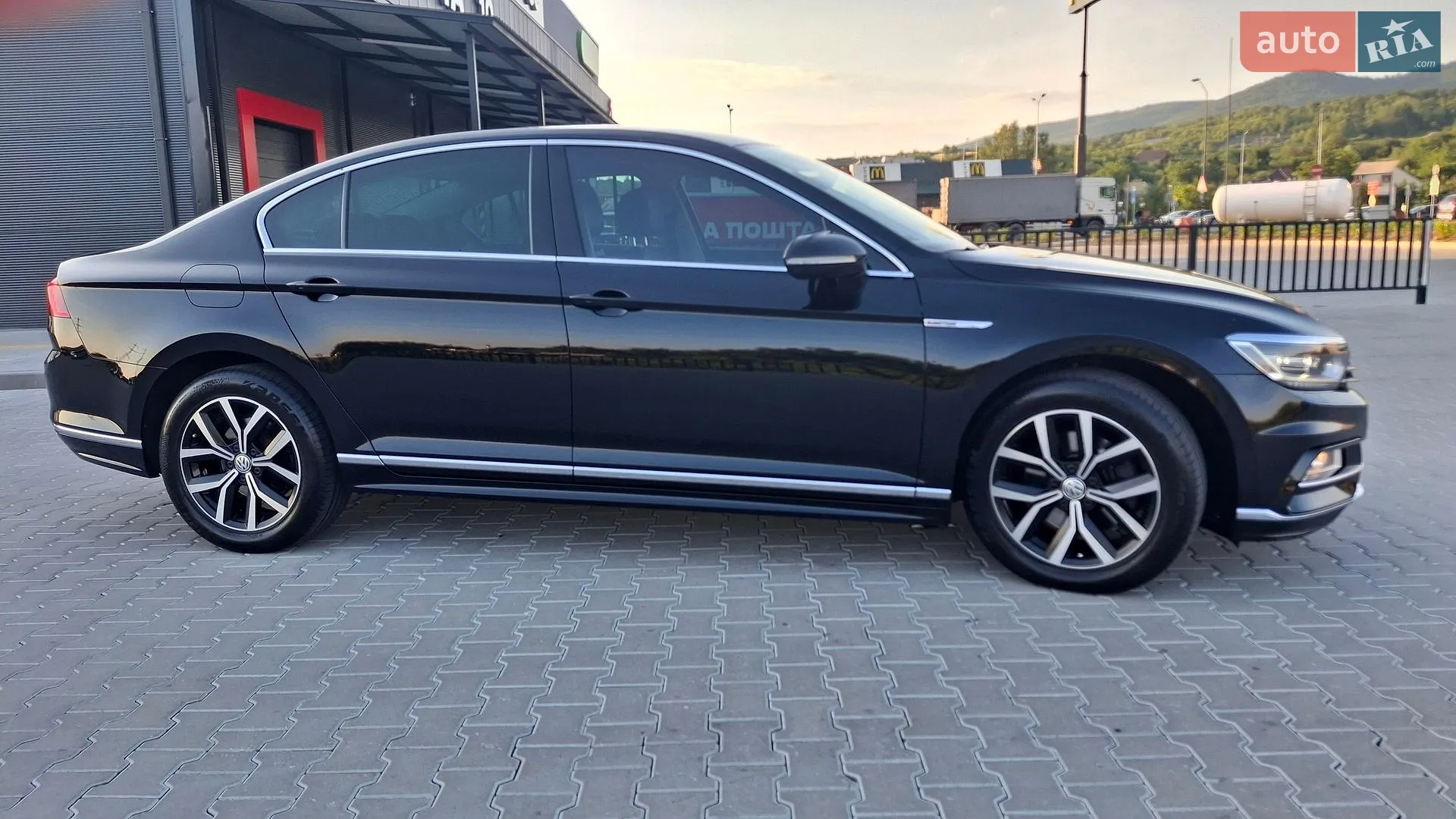 2018 Volkswagen Passat - мініатюра 13