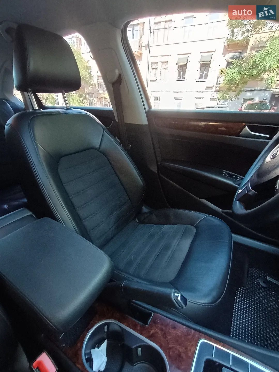 2013 Volkswagen Passat - мініатюра 21