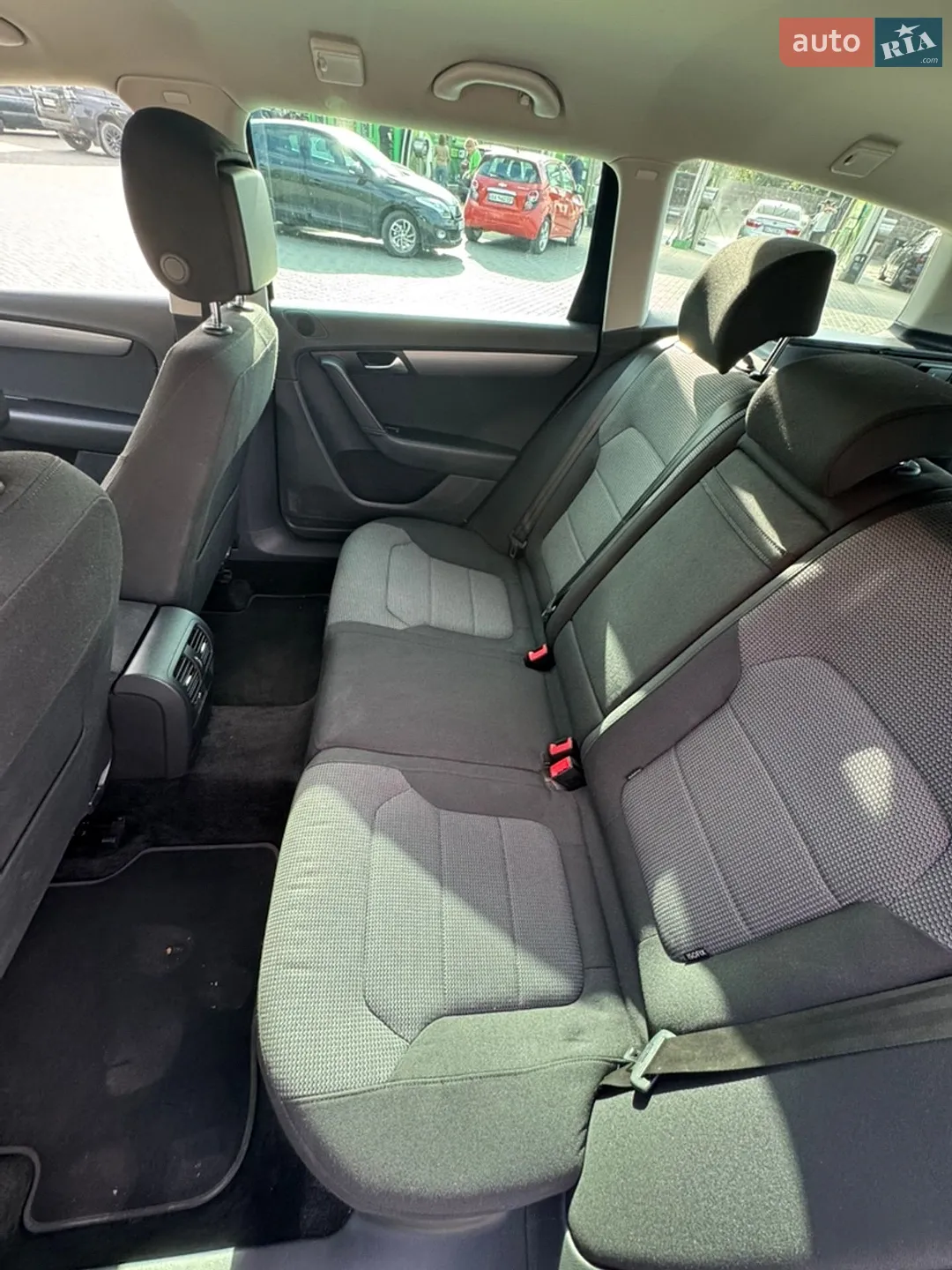 2013 Volkswagen Passat - мініатюра 16