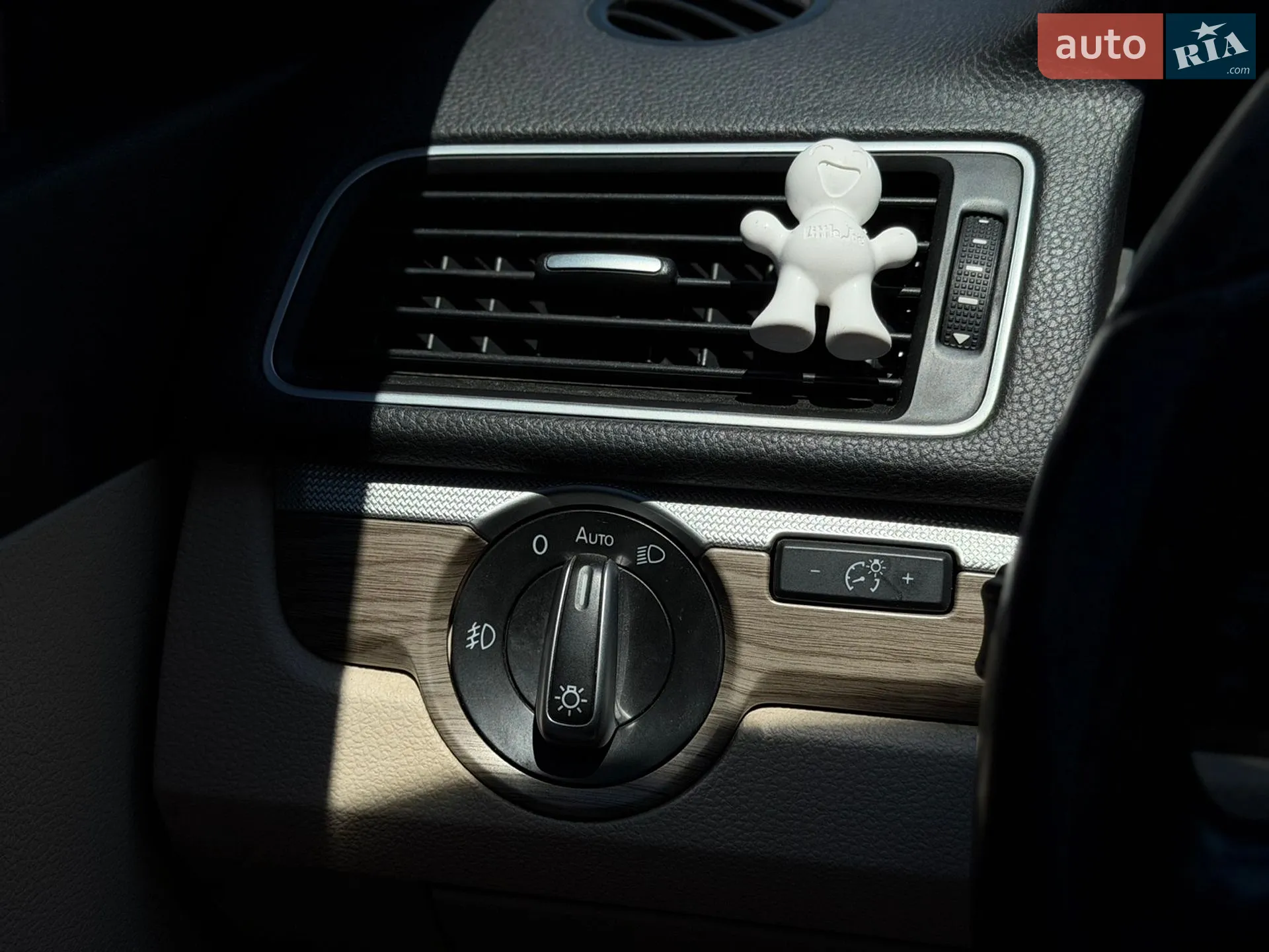 2012 Volkswagen Passat - мініатюра 33