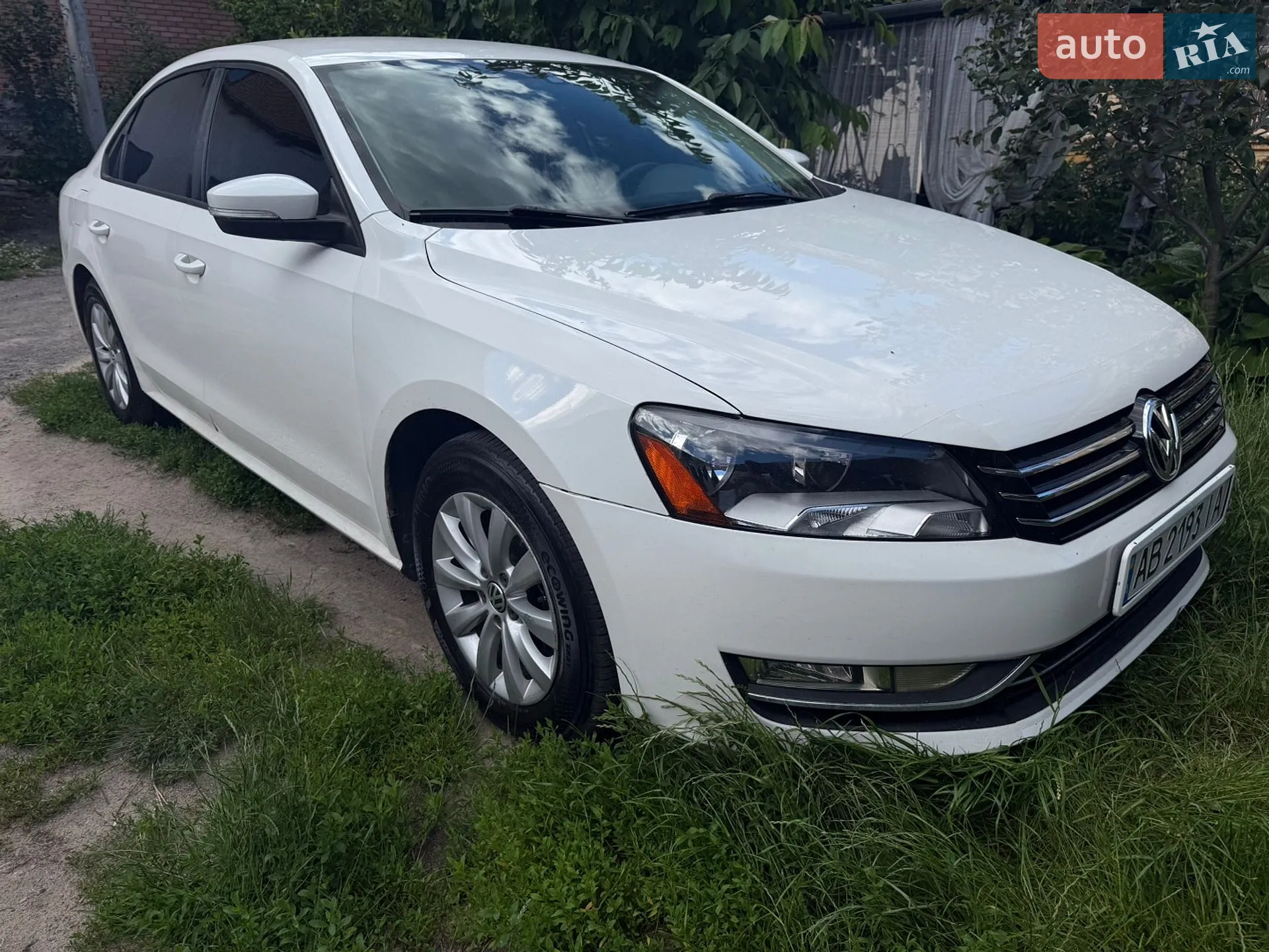 2012 Volkswagen Passat - мініатюра 3