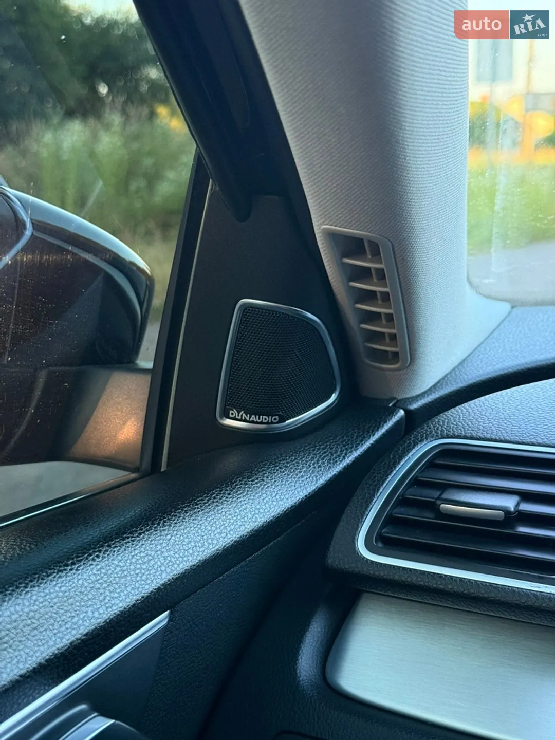 2011 Volkswagen Passat - мініатюра 16