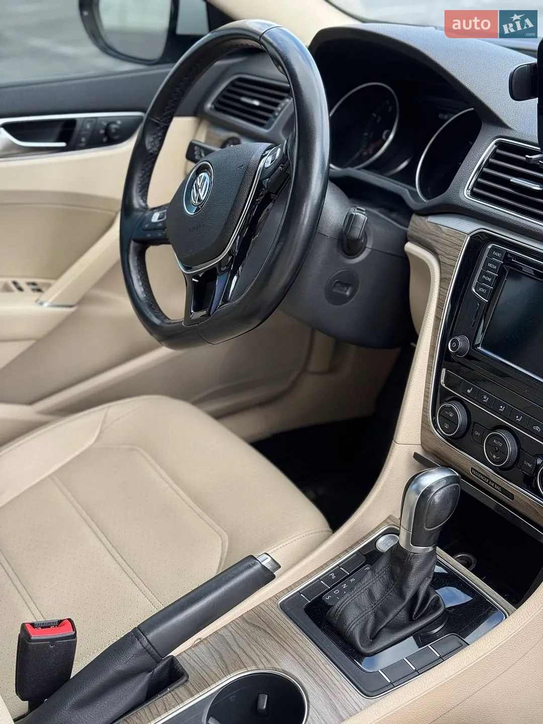 2018 Volkswagen Passat - мініатюра 12