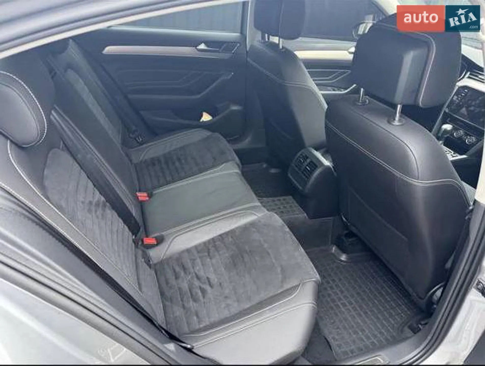 2019 Volkswagen Passat - мініатюра 14