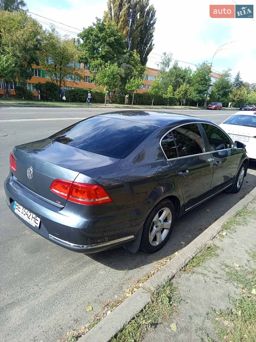 2012 Volkswagen Passat - мініатюра 3