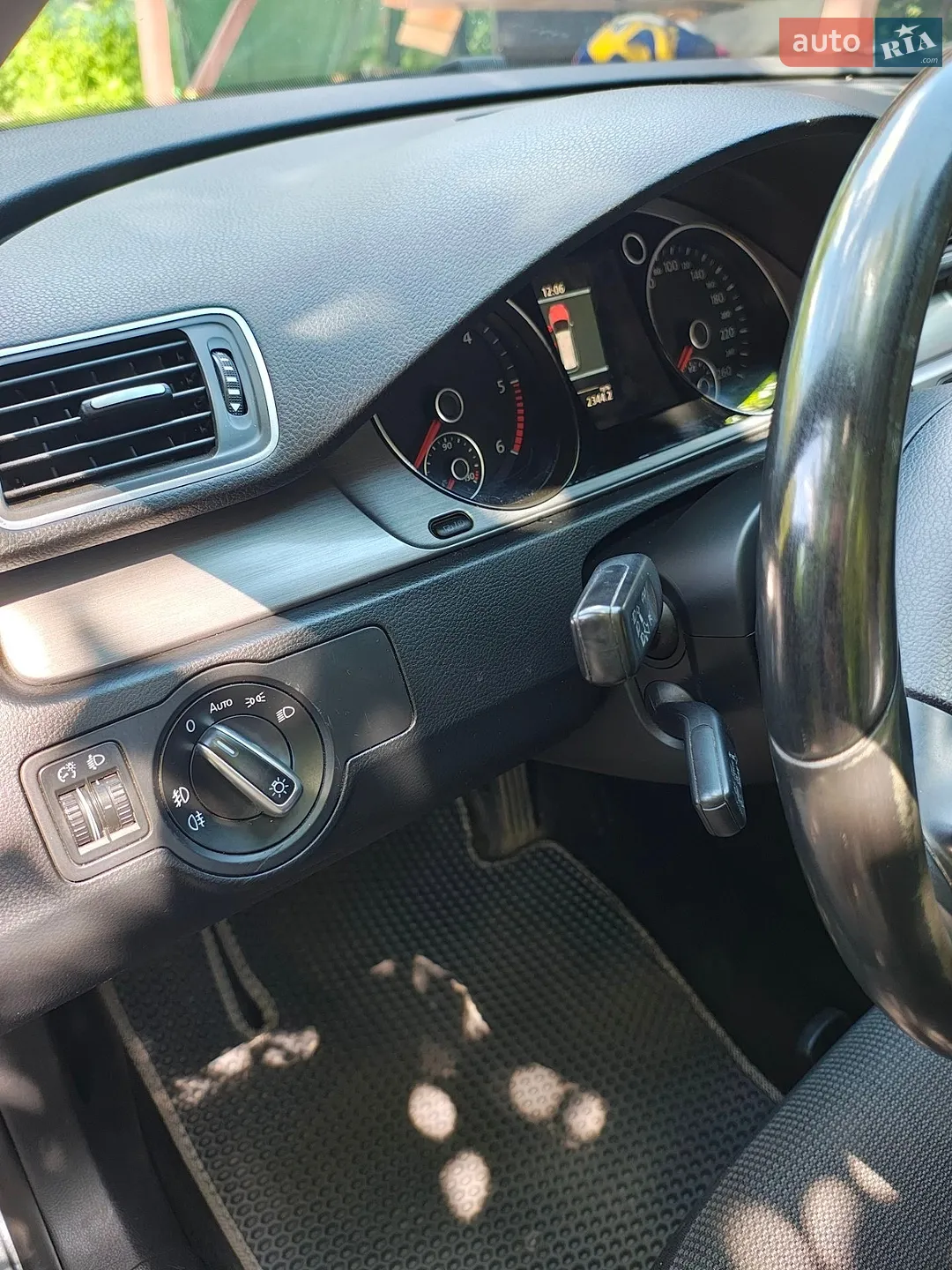 2014 Volkswagen Passat - мініатюра 17