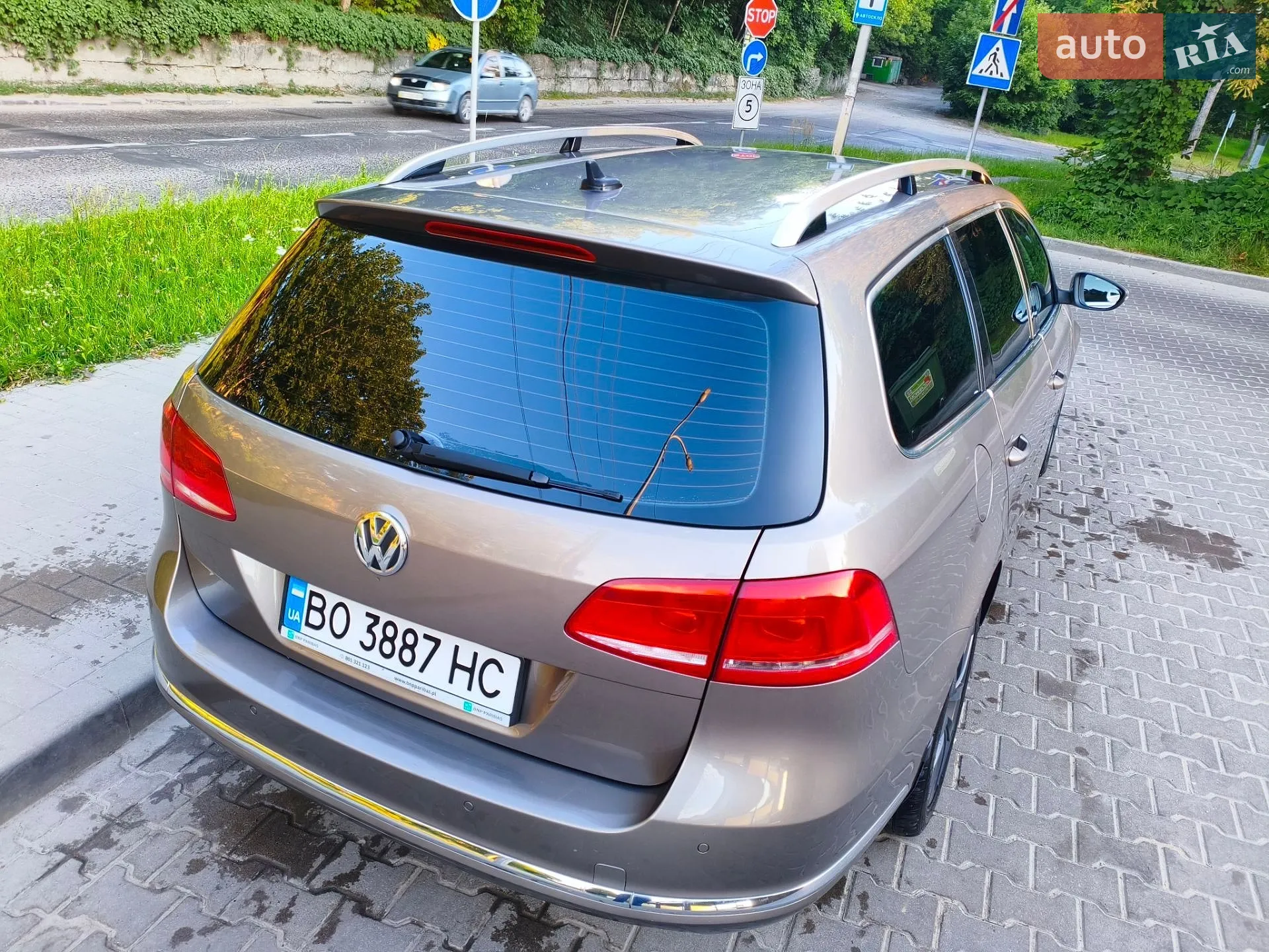 2011 Volkswagen Passat - мініатюра 12