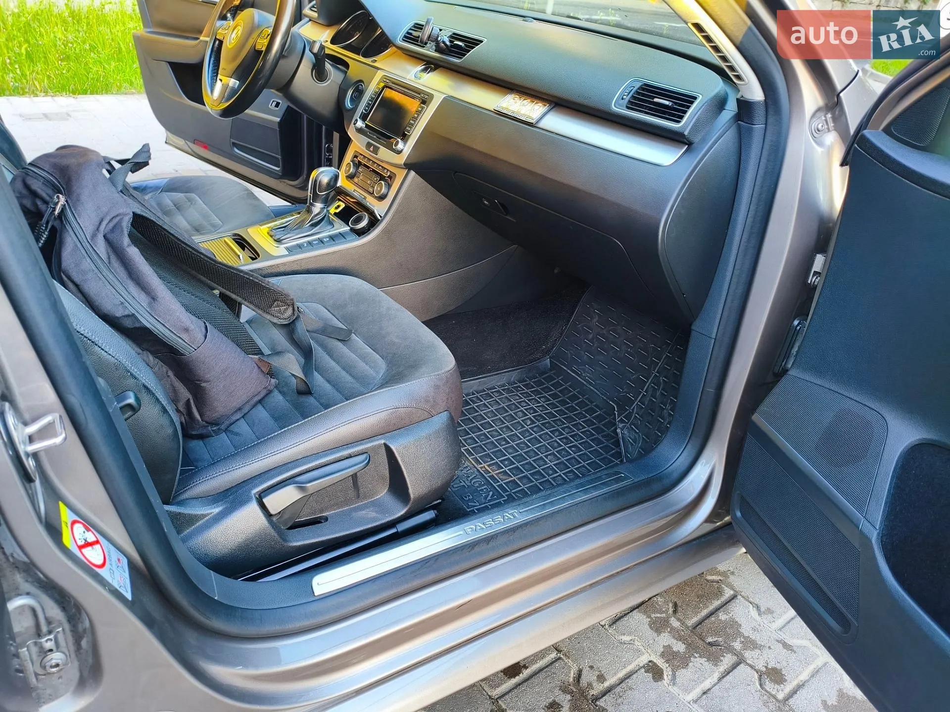 2011 Volkswagen Passat - мініатюра 28