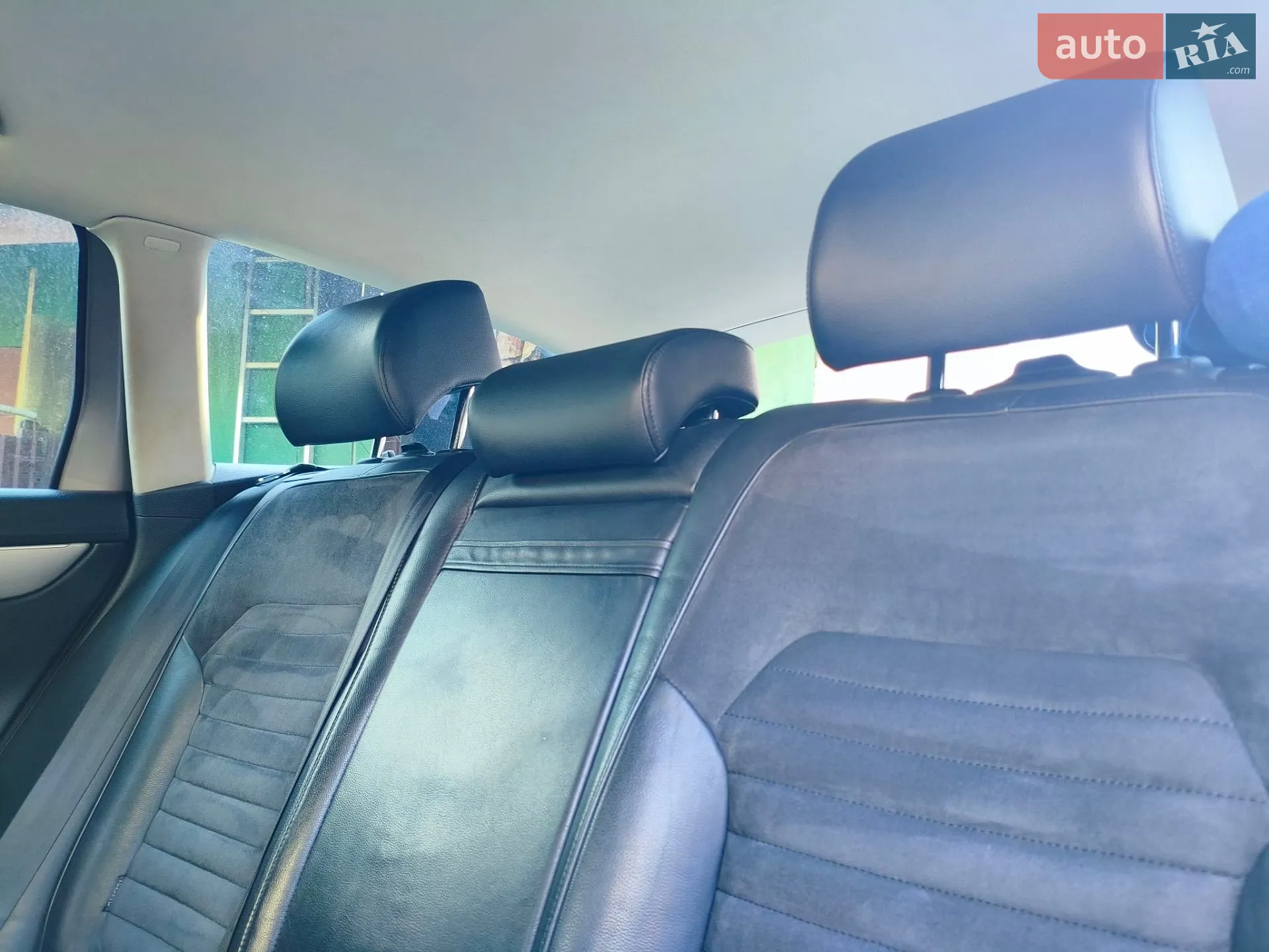 2011 Volkswagen Passat - мініатюра 41
