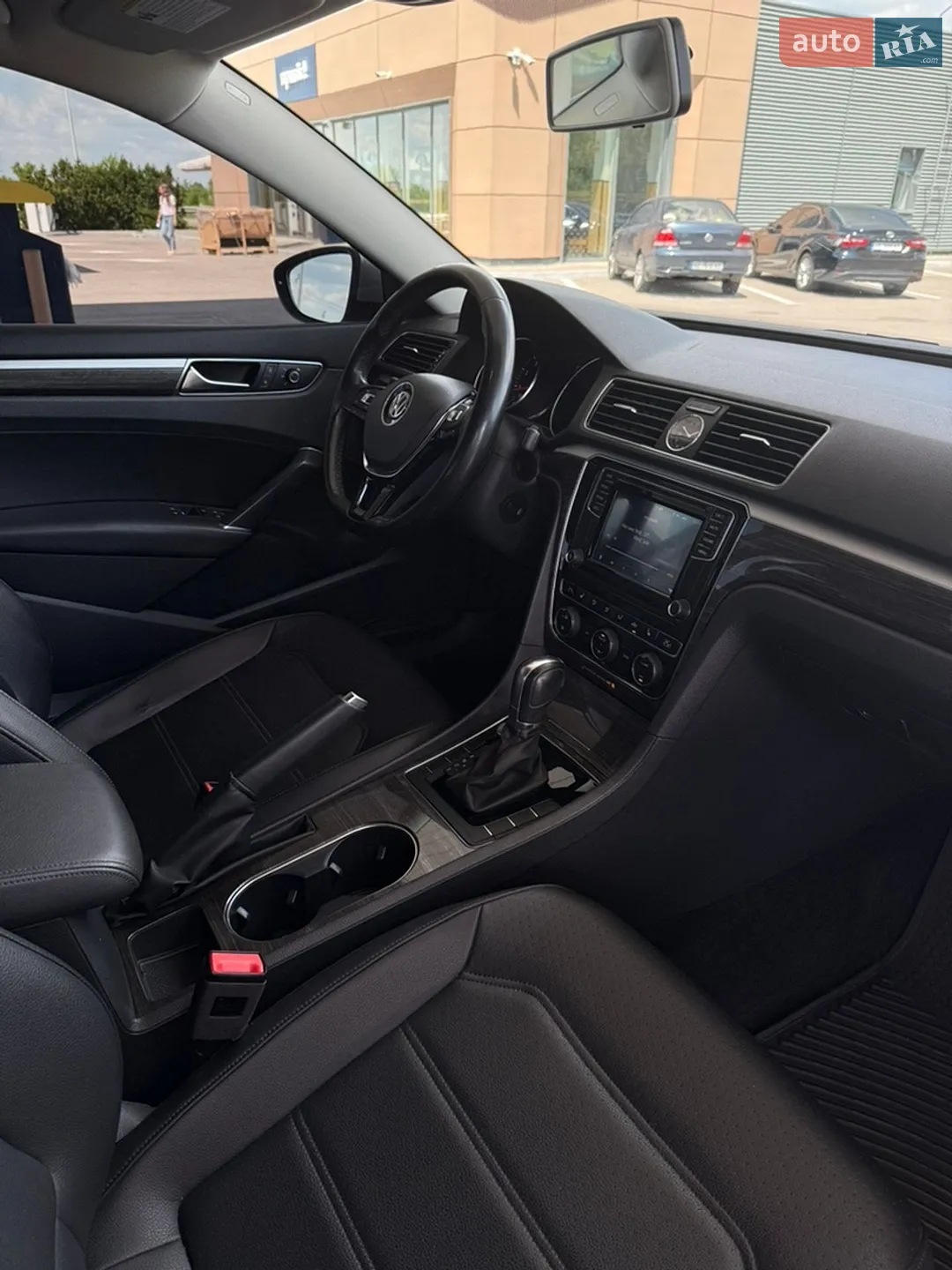 2017 Volkswagen Passat - мініатюра 9