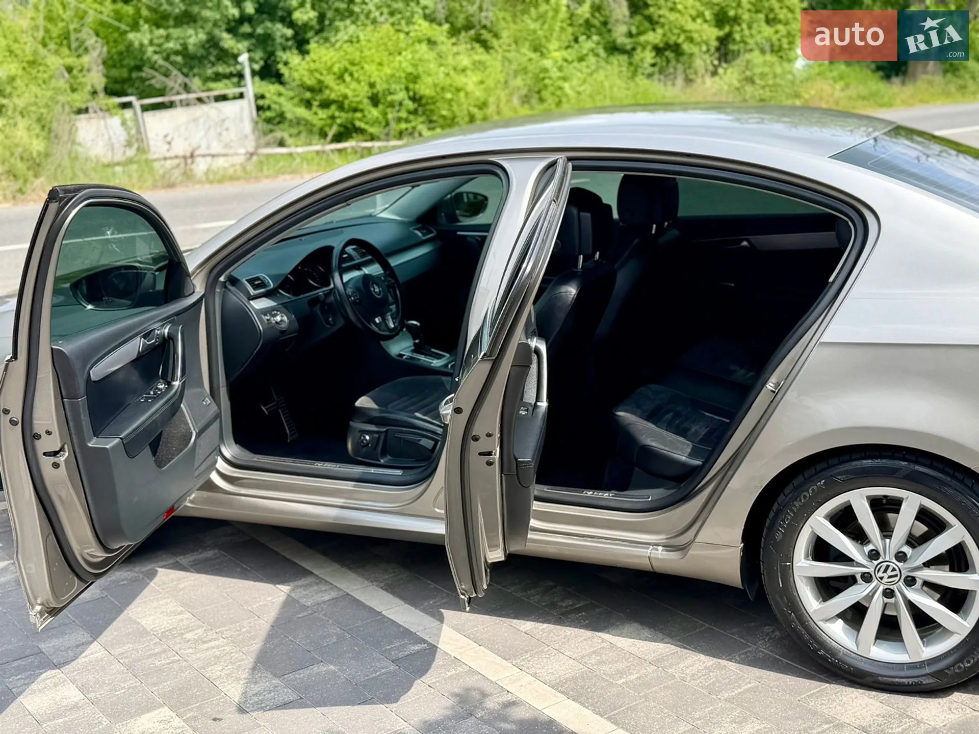 2014 Volkswagen Passat - мініатюра 32
