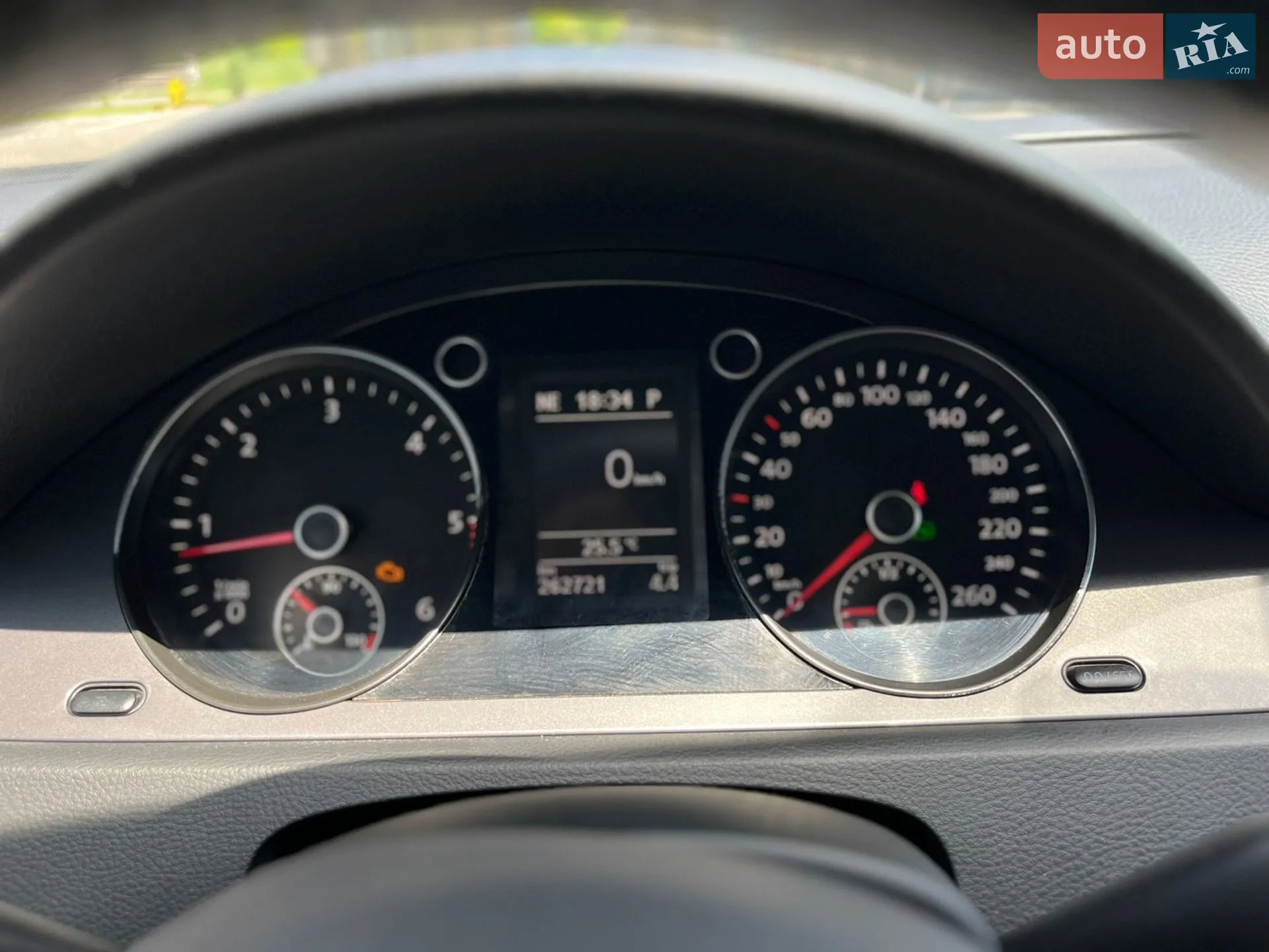 2010 Volkswagen Passat - мініатюра 18