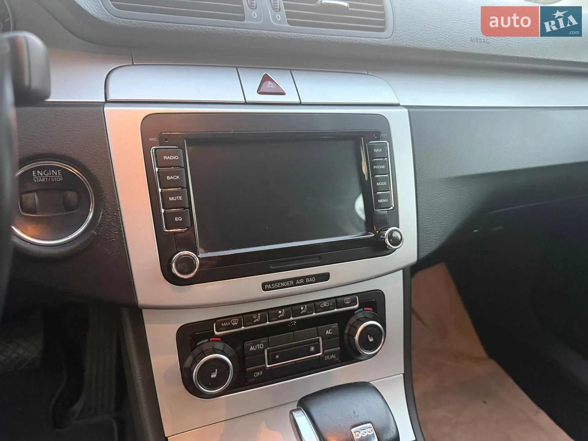 2010 Volkswagen Passat - мініатюра 20