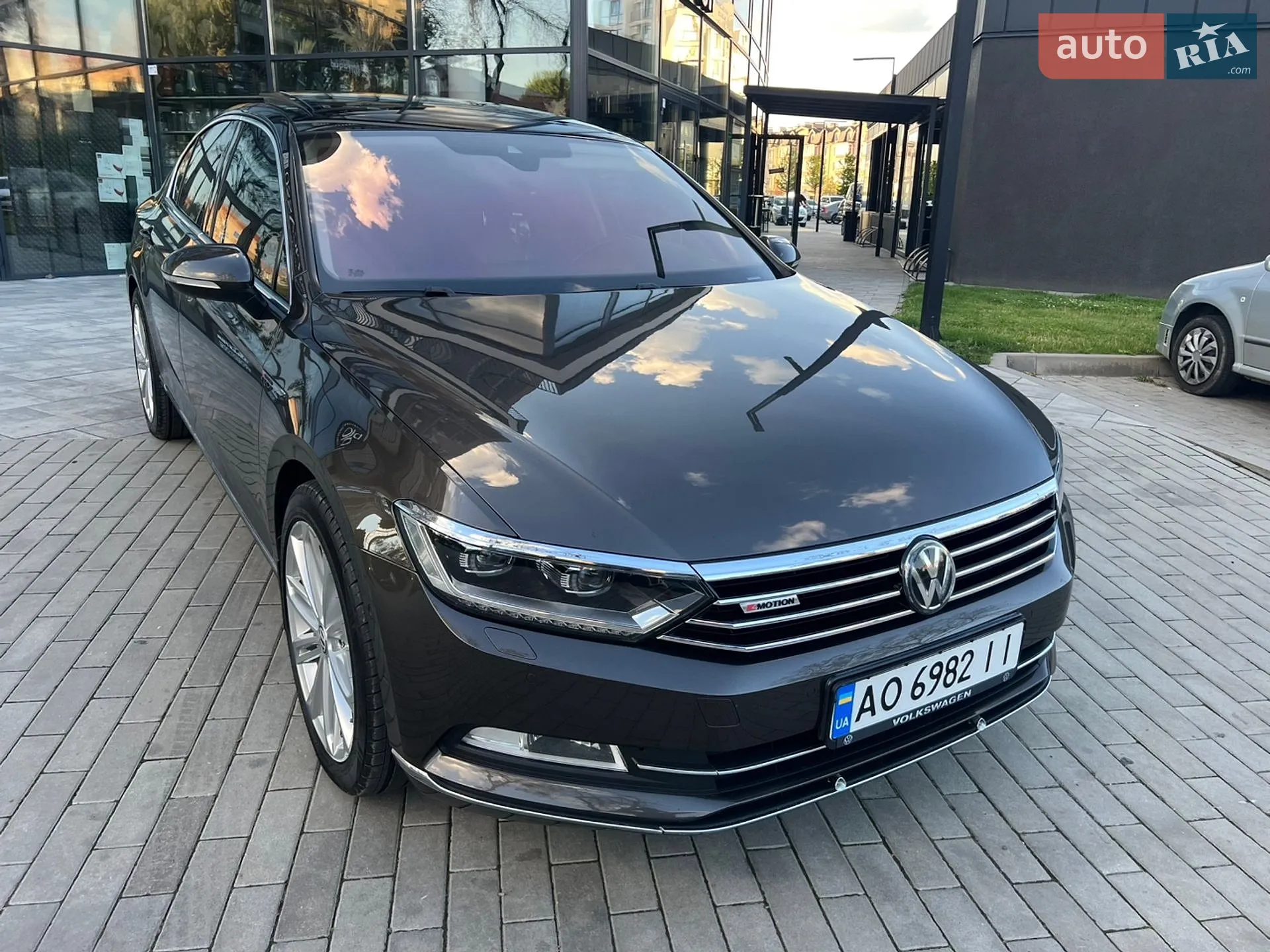2015 Volkswagen Passat - мініатюра 2