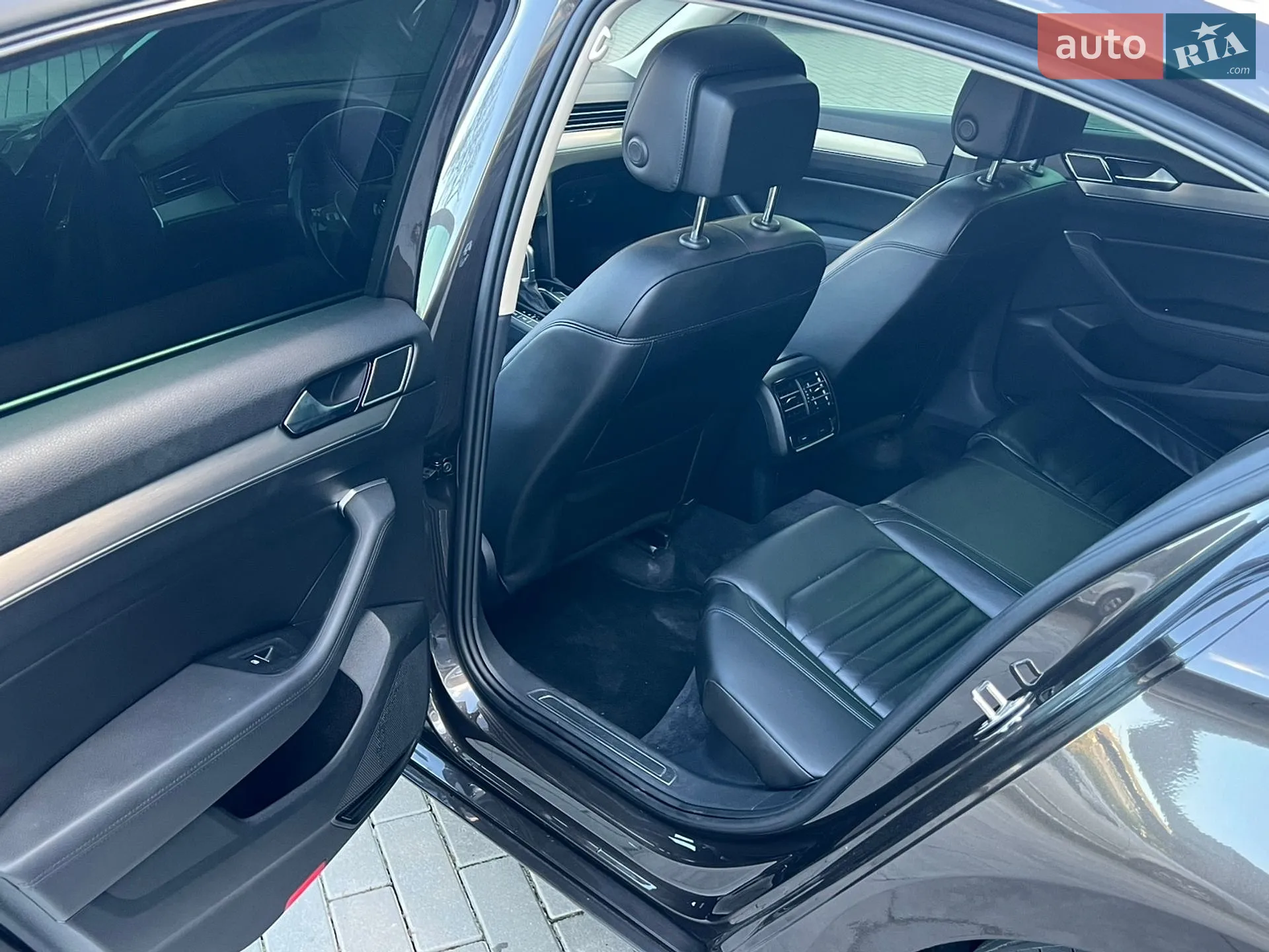 2015 Volkswagen Passat - мініатюра 17