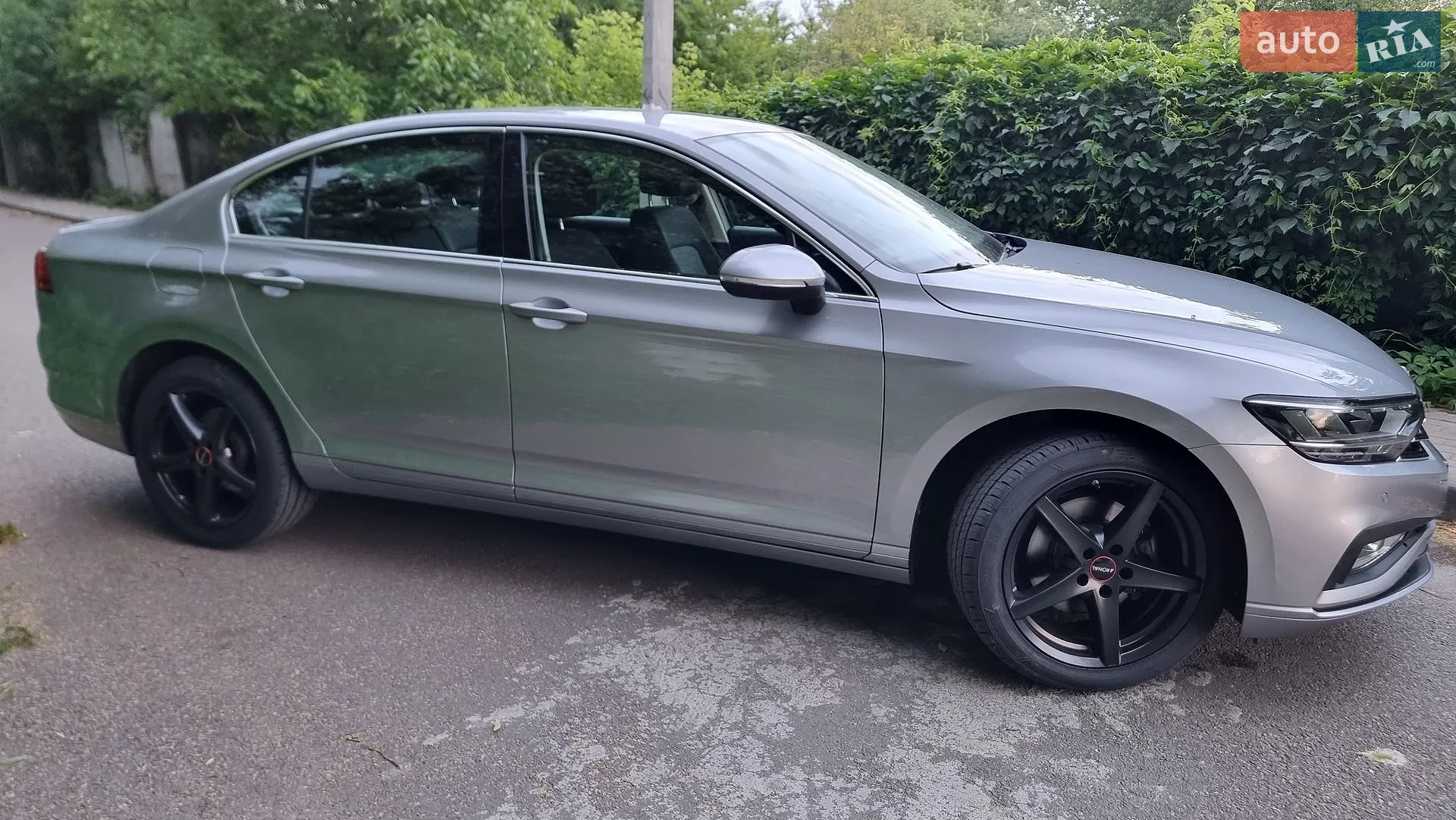 2022 Volkswagen Passat - мініатюра 2