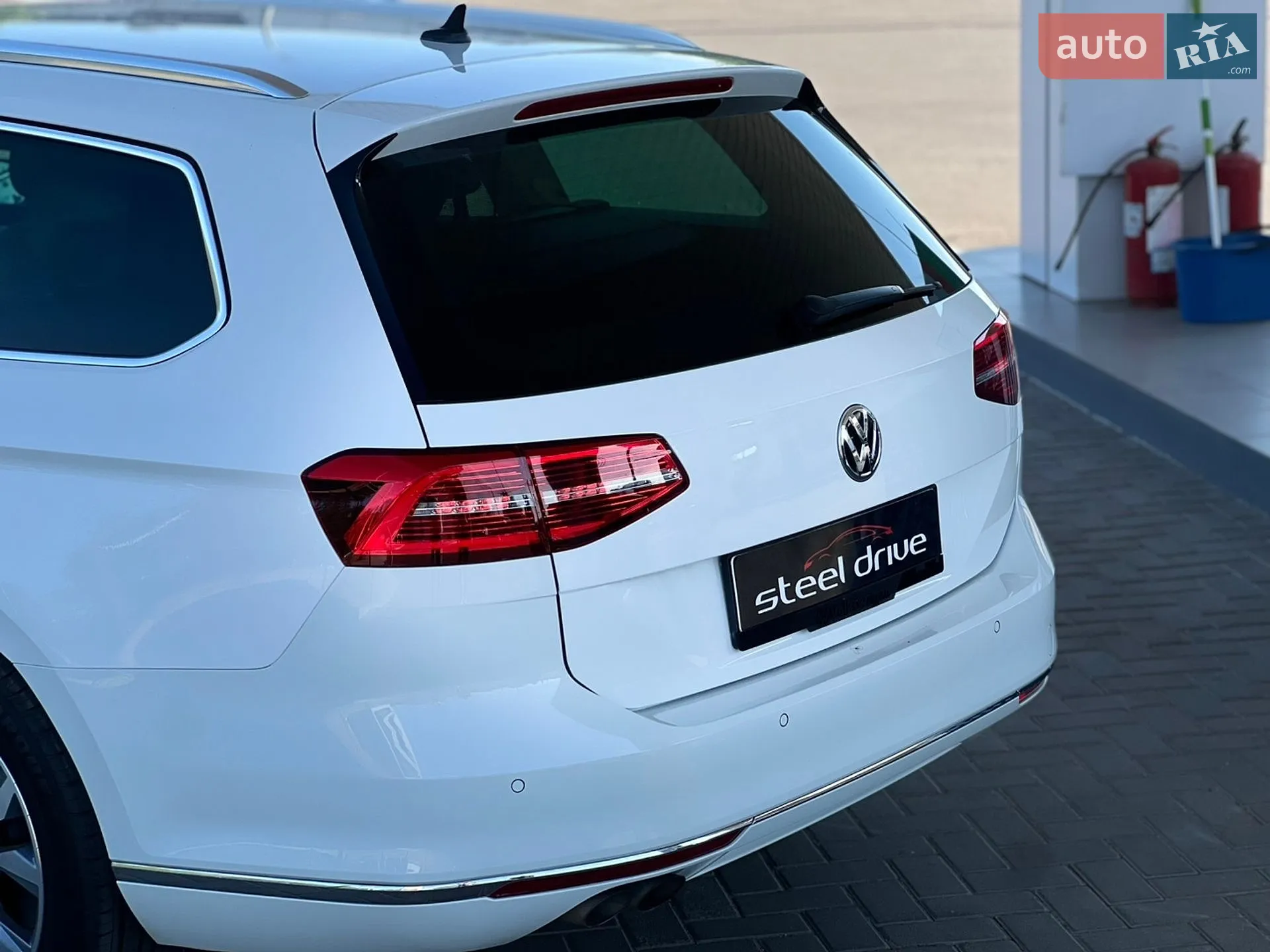 2015 Volkswagen Passat - мініатюра 6