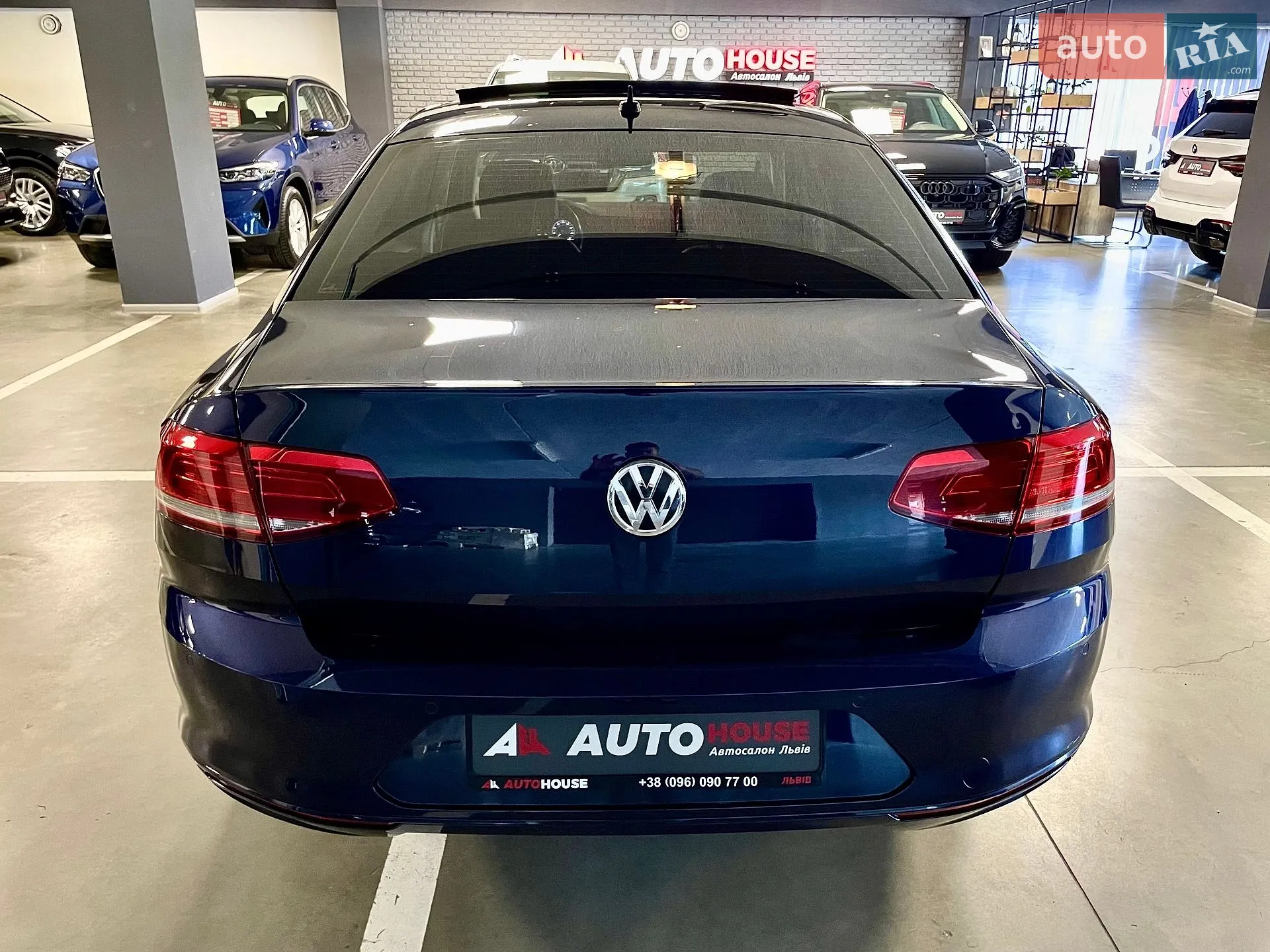 2017 Volkswagen Passat - мініатюра 9