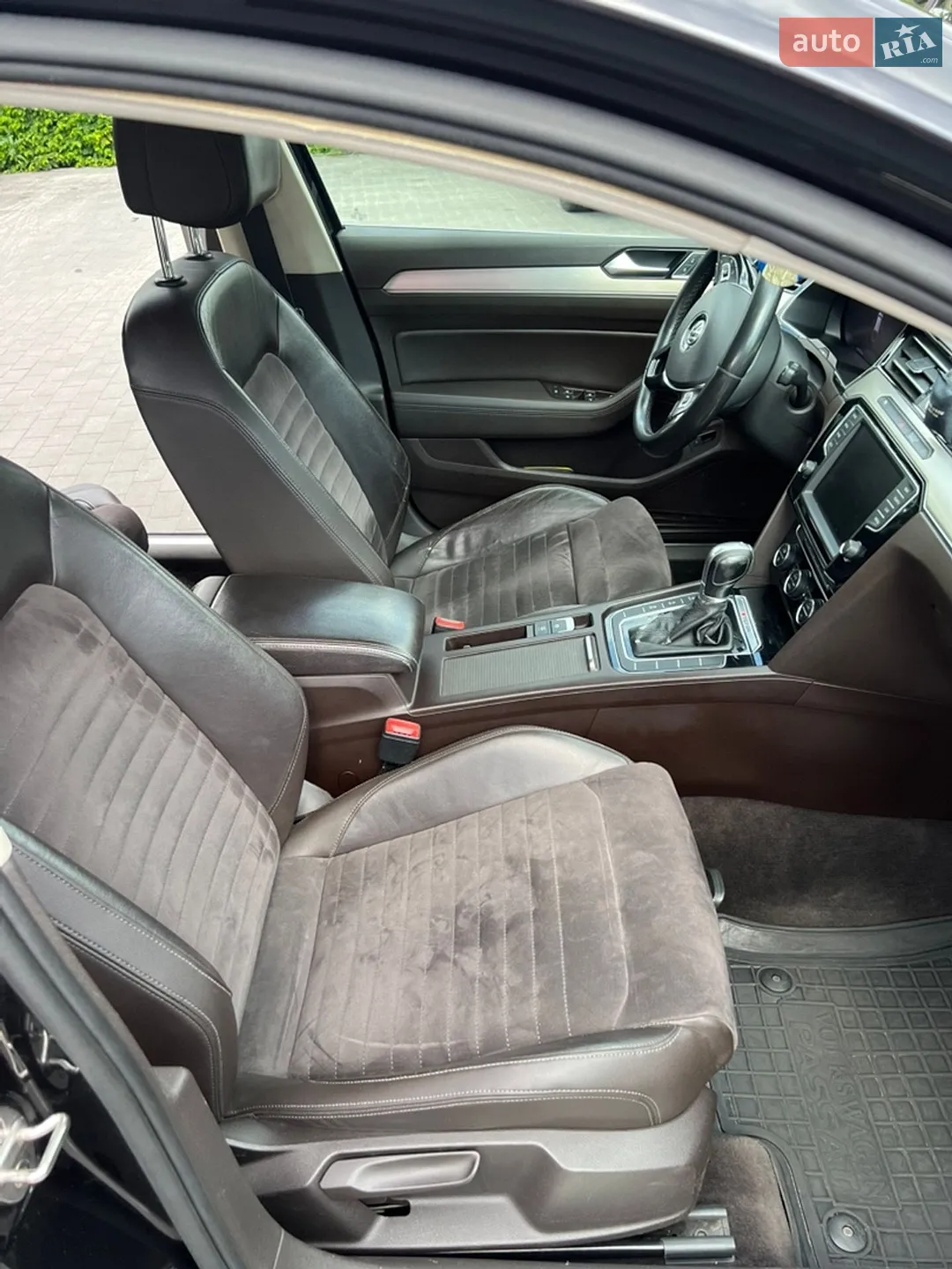 2016 Volkswagen Passat - мініатюра 21