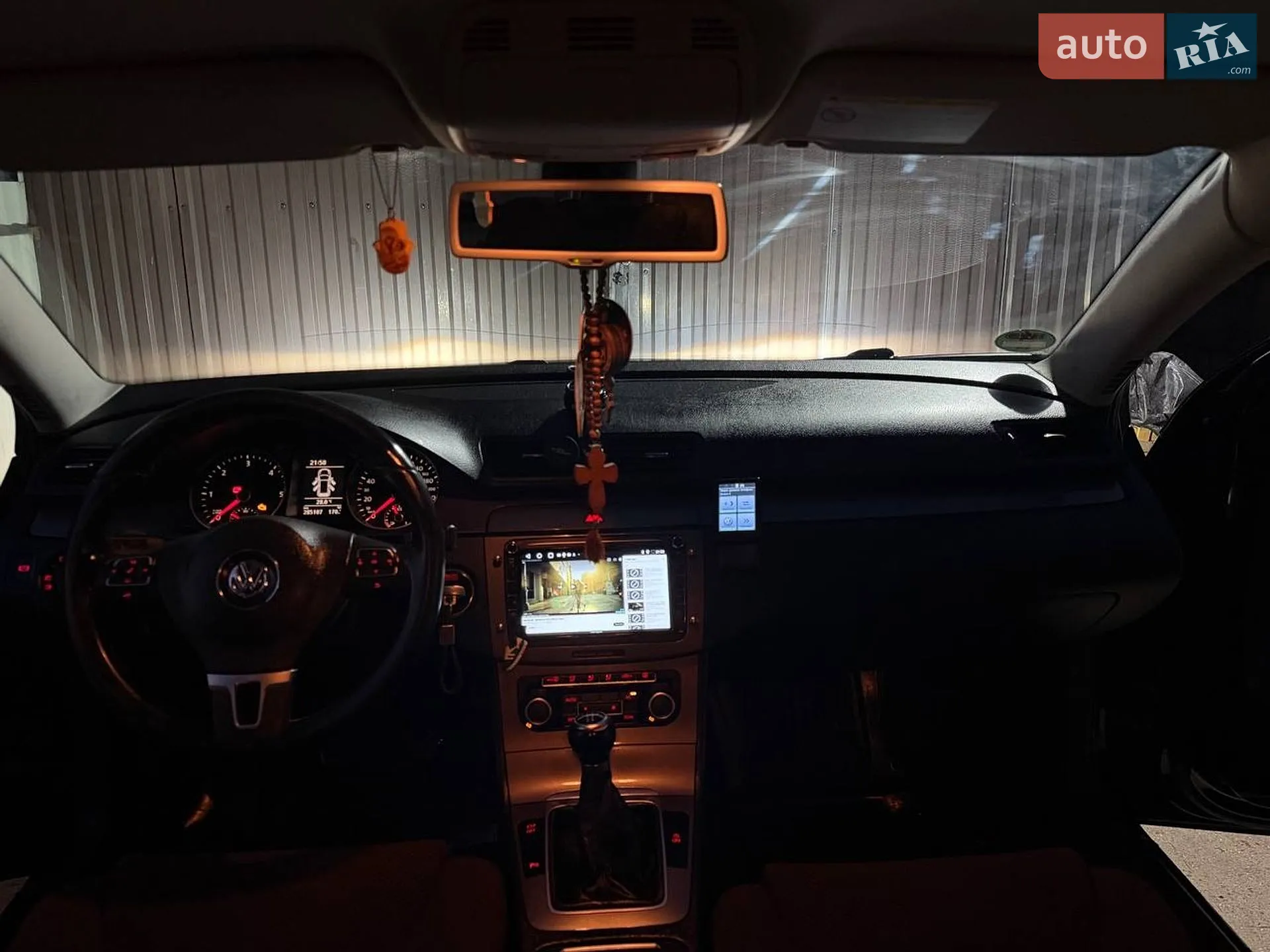 2010 Volkswagen Passat - мініатюра 2
