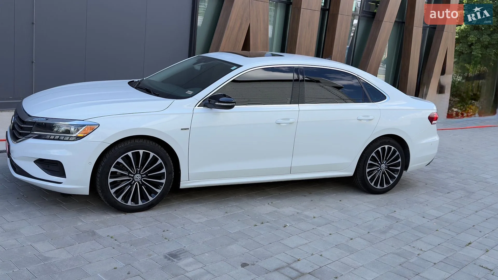 2021 Volkswagen Passat - мініатюра 4