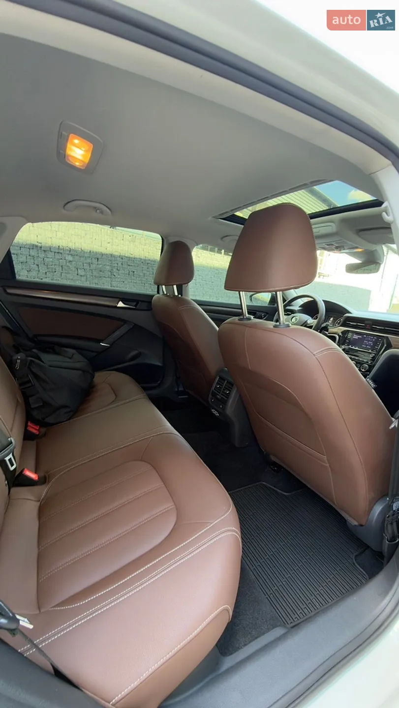 2021 Volkswagen Passat - мініатюра 30