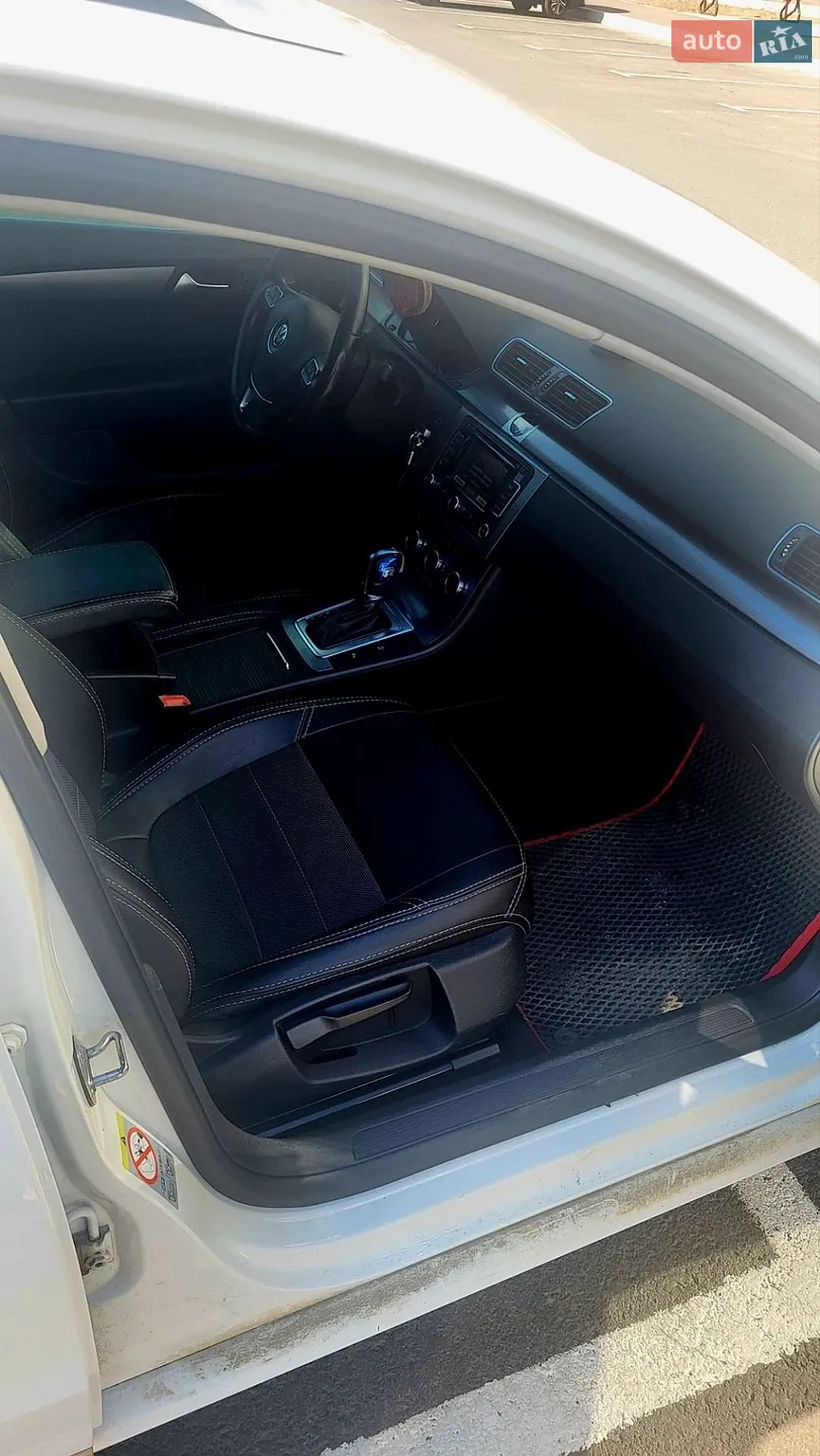 2013 Volkswagen Passat - мініатюра 6