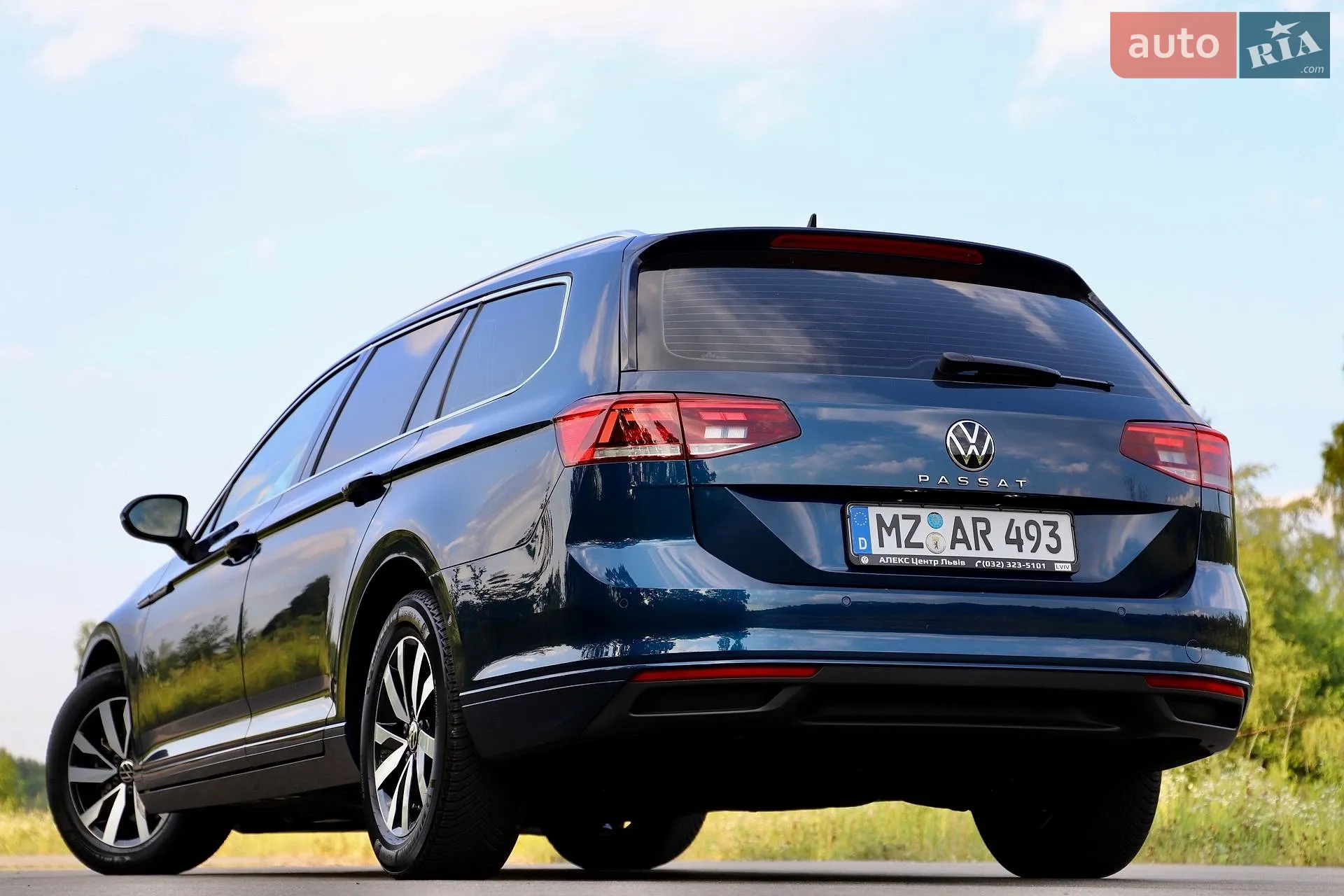 2021 Volkswagen Passat - мініатюра 11