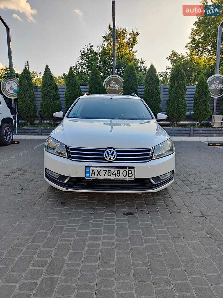 2013 Volkswagen Passat - мініатюра 23