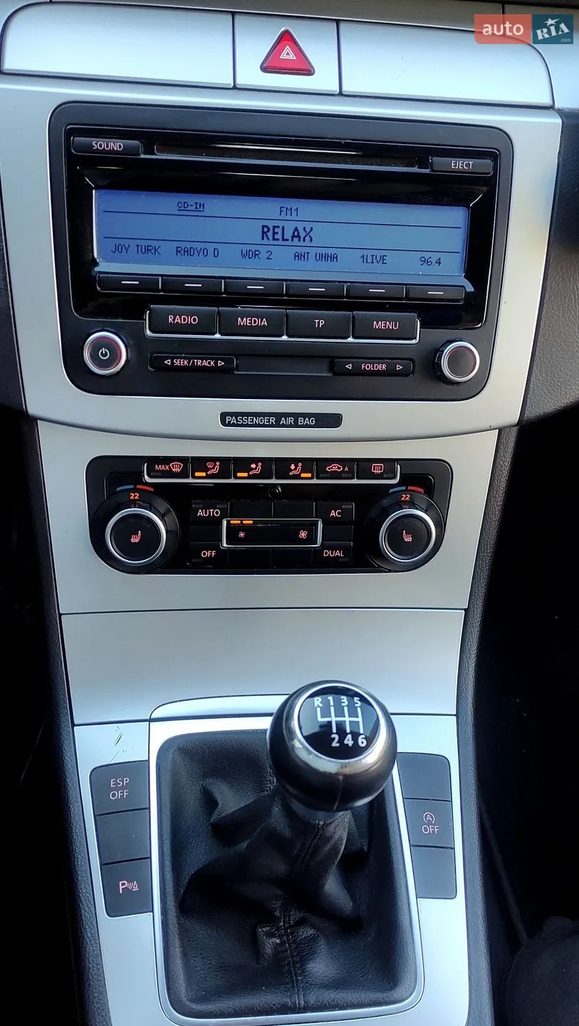 2010 Volkswagen Passat - мініатюра 30