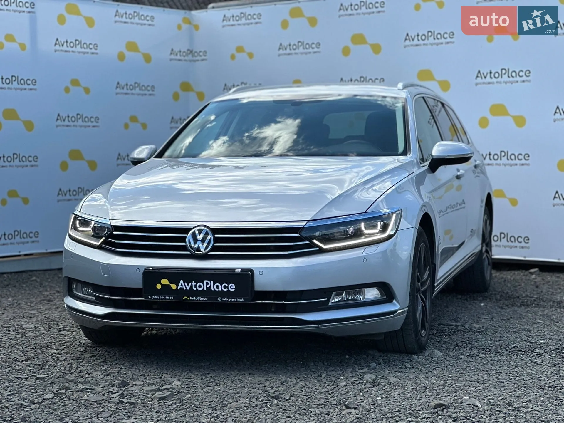 2018 Volkswagen Passat - мініатюра 2