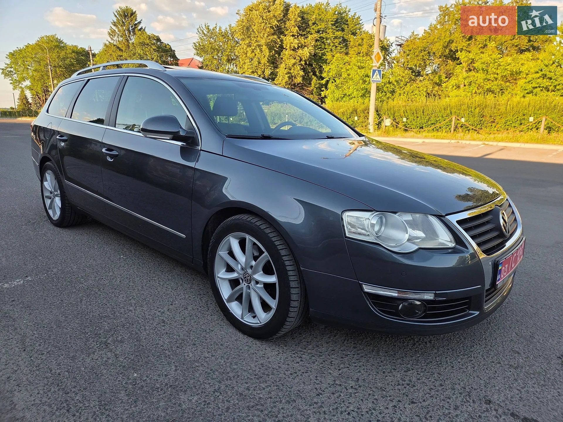 2010 Volkswagen Passat - мініатюра 3