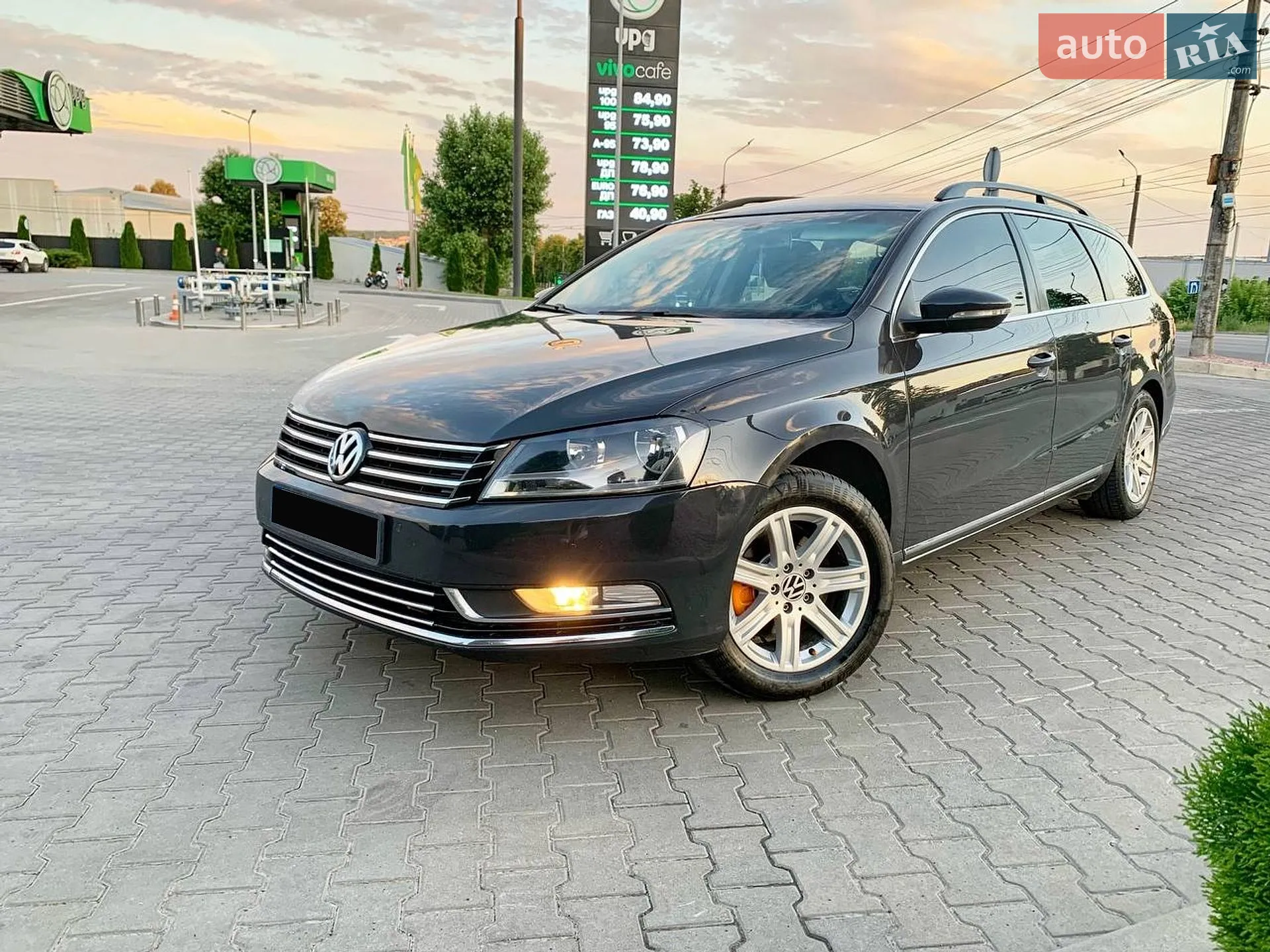2011 Volkswagen Passat - мініатюра 11