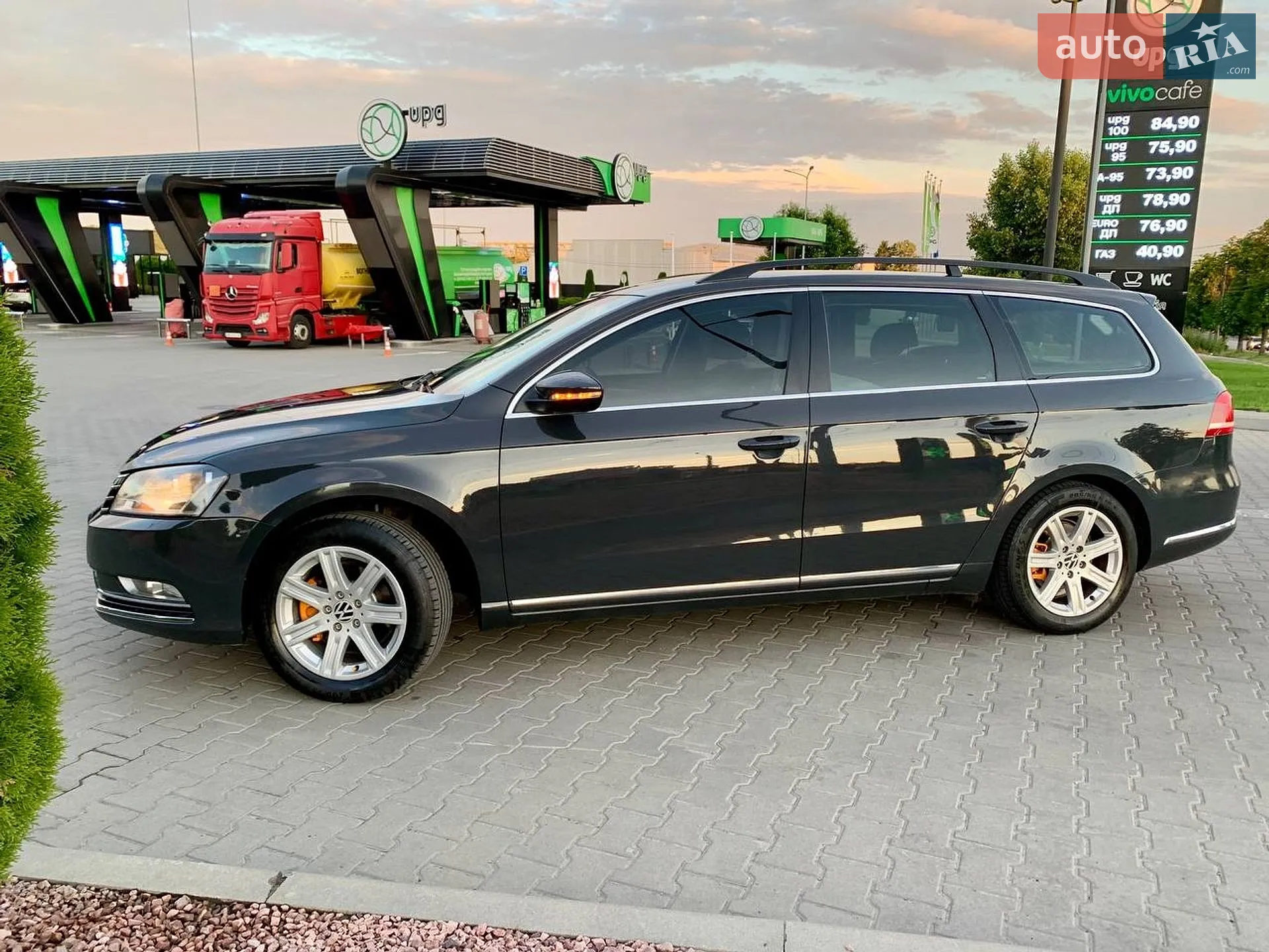 2011 Volkswagen Passat - мініатюра 13