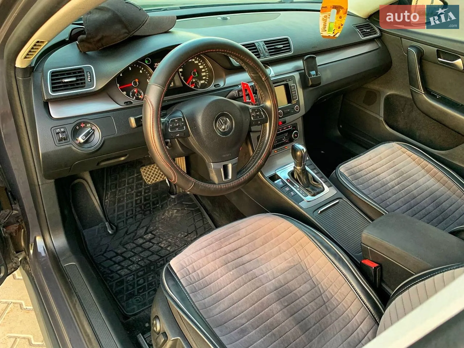 2011 Volkswagen Passat - мініатюра 24