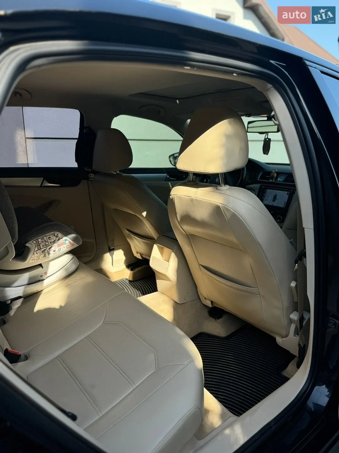 2012 Volkswagen Passat - мініатюра 19