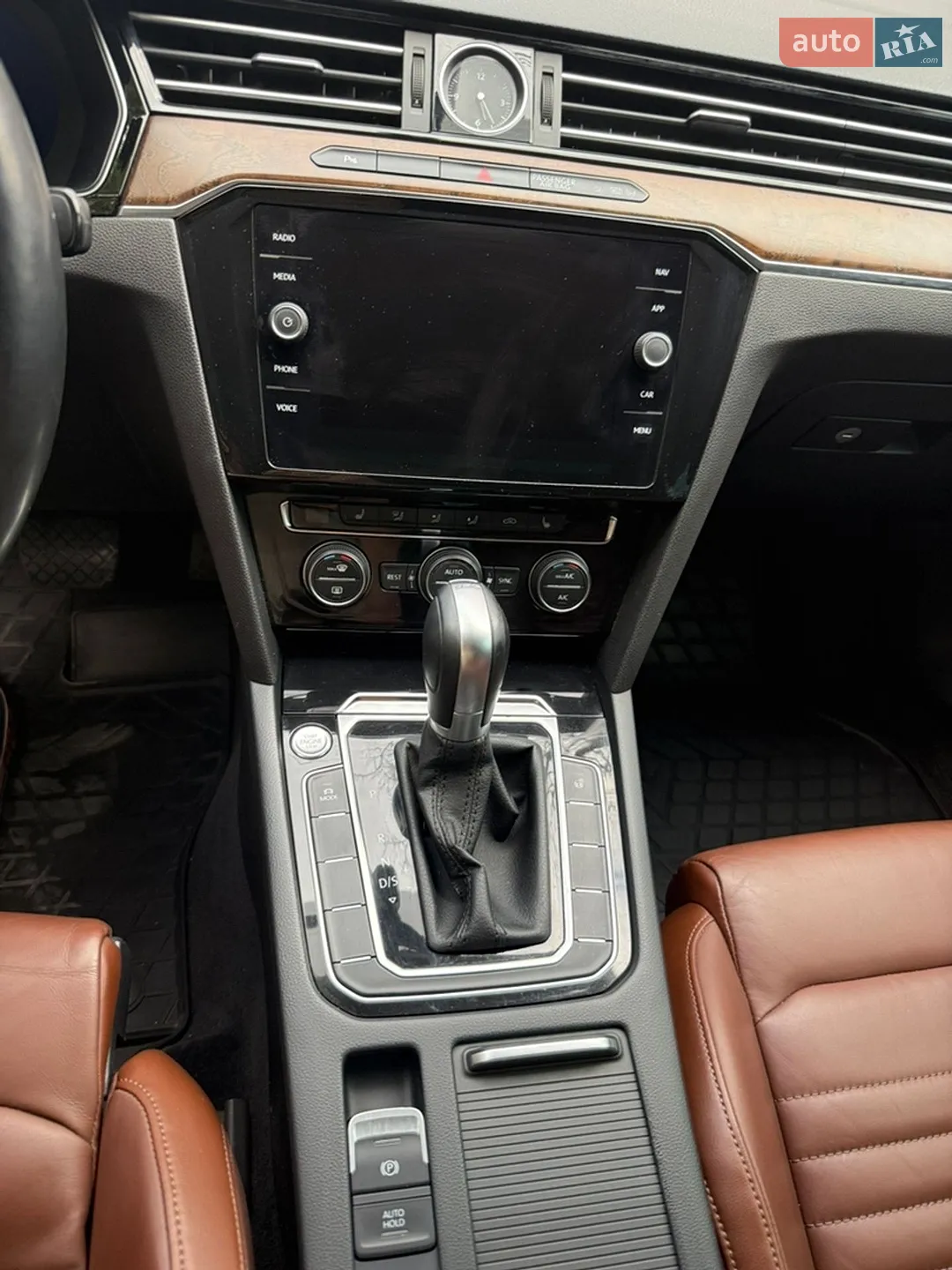 2017 Volkswagen Passat - мініатюра 30