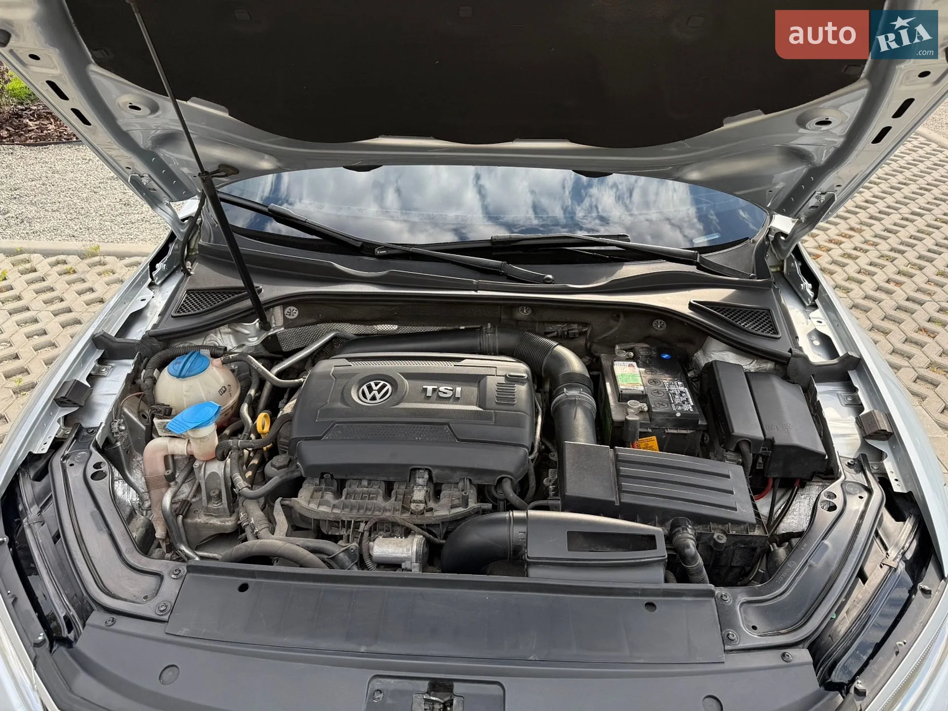 2016 Volkswagen Passat - мініатюра 16