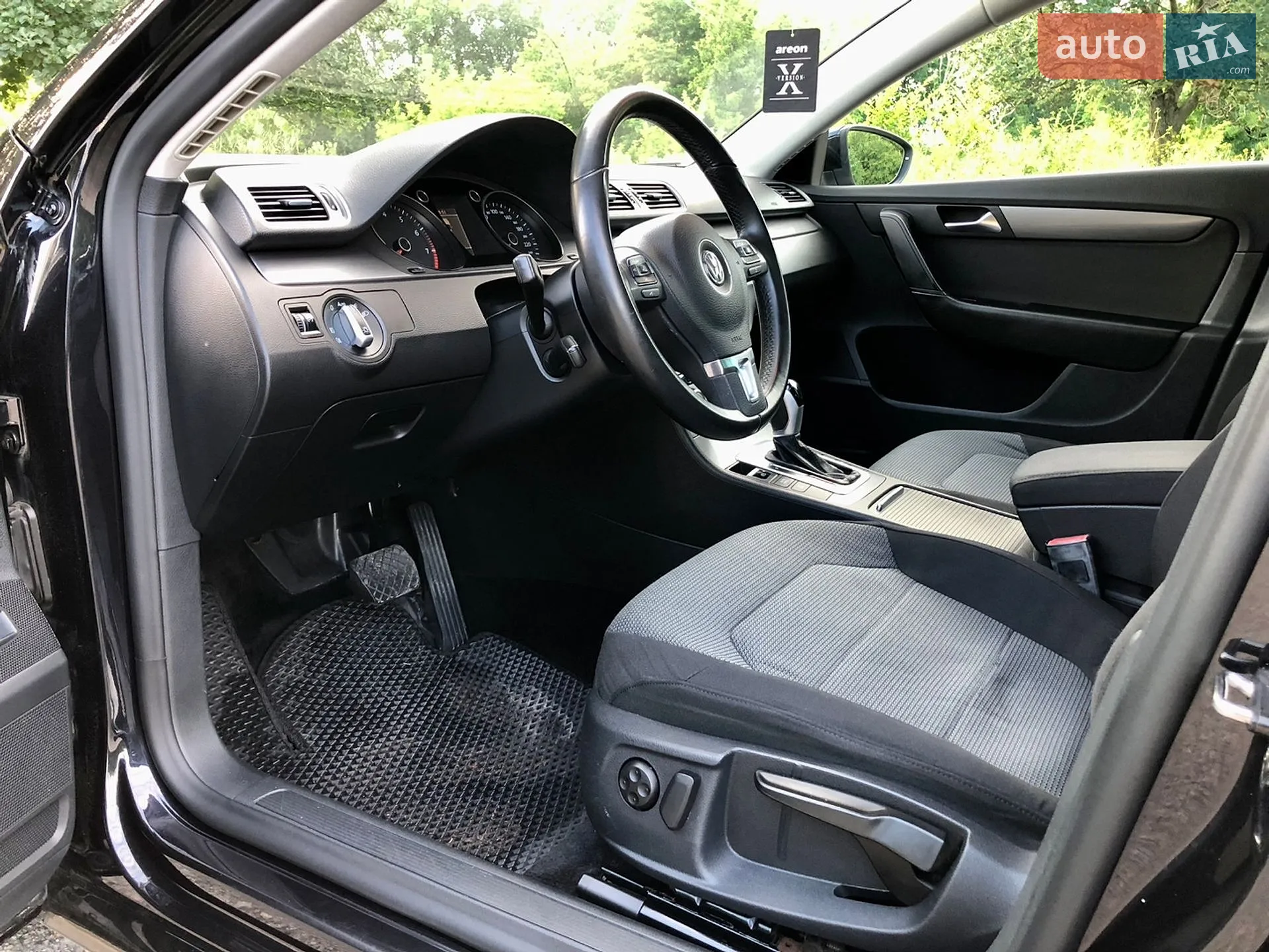 2013 Volkswagen Passat - мініатюра 11