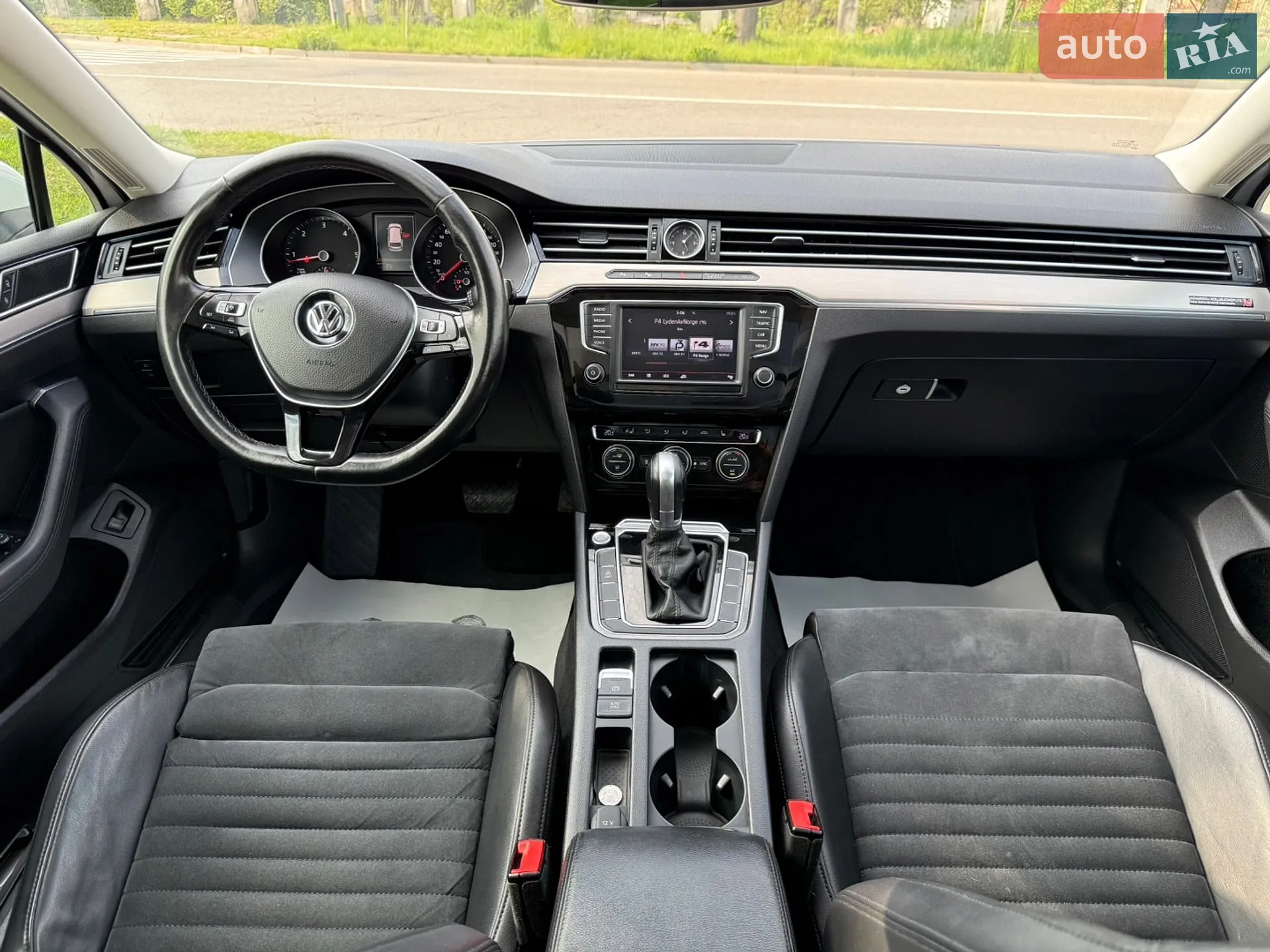 2015 Volkswagen Passat - мініатюра 4