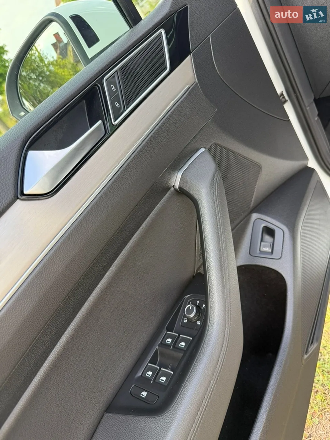 2015 Volkswagen Passat - мініатюра 24