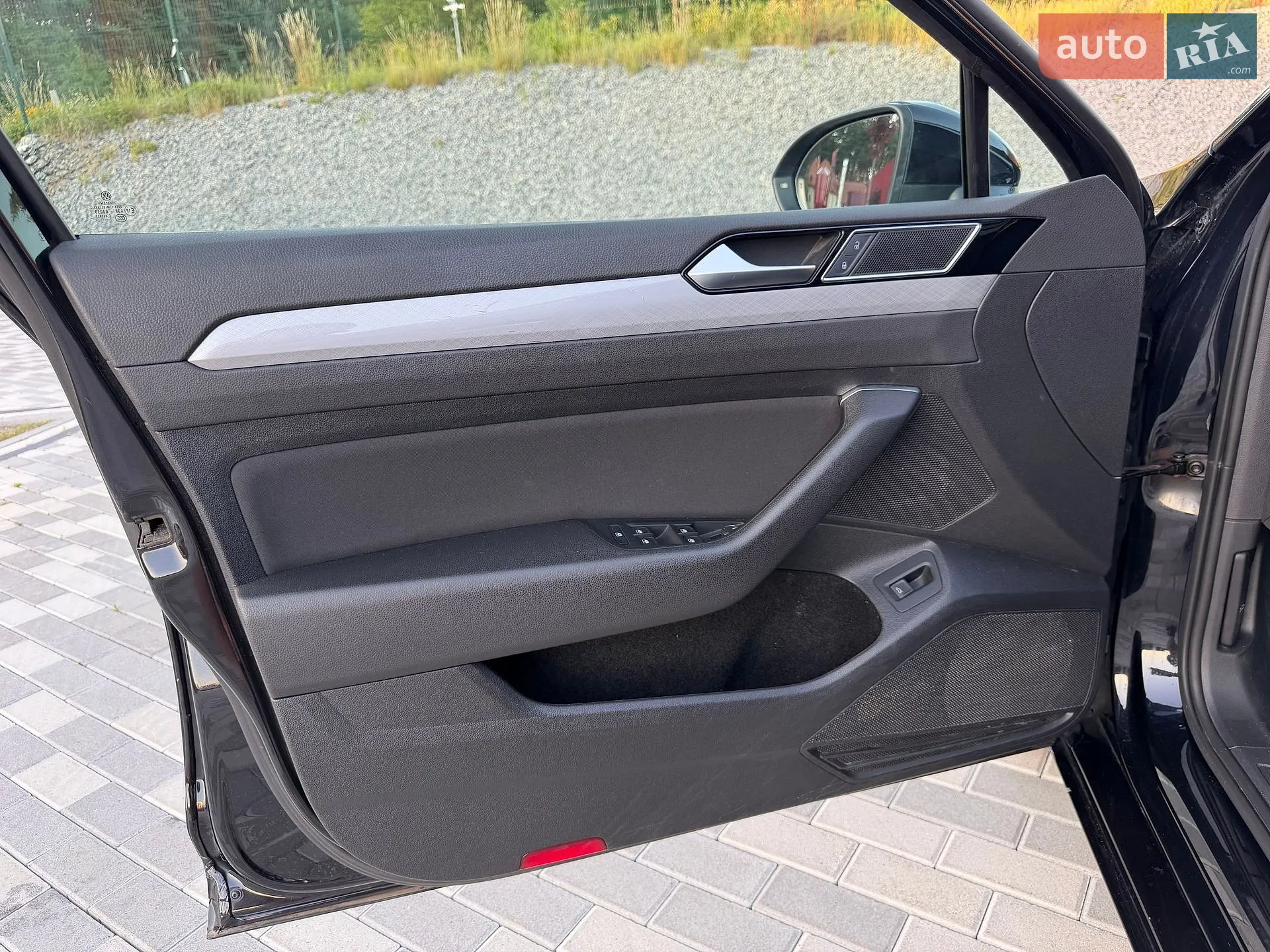 2022 Volkswagen Passat - мініатюра 27