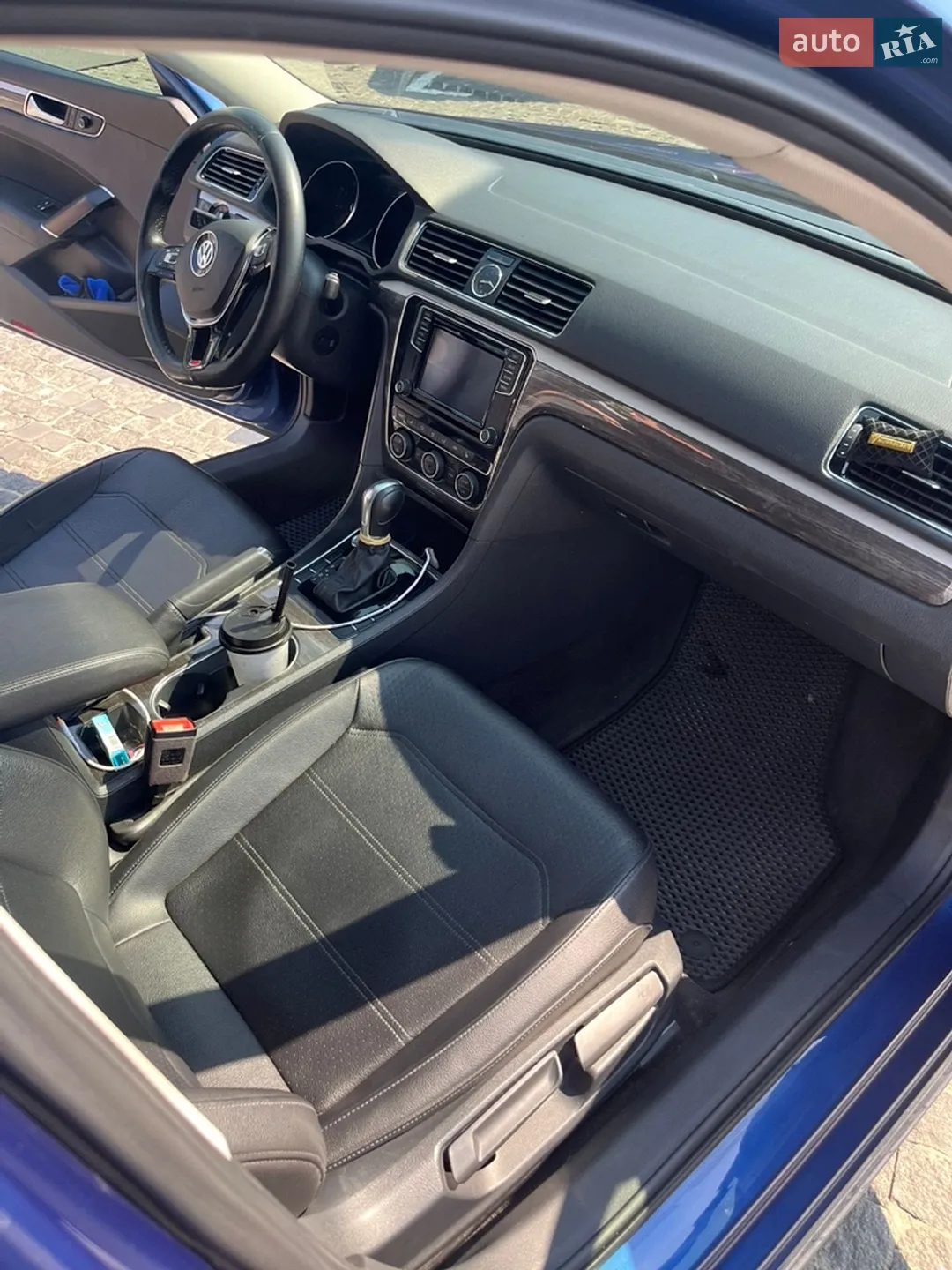 2016 Volkswagen Passat - мініатюра 25