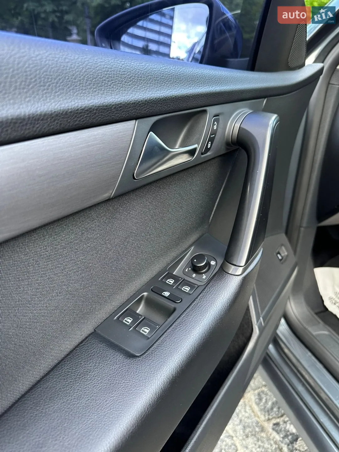 2011 Volkswagen Passat - мініатюра 10