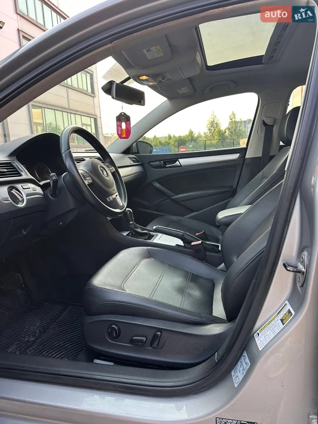2012 Volkswagen Passat - мініатюра 6