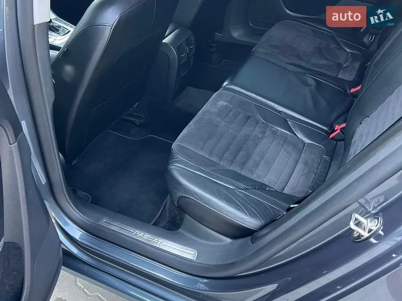 Volkswagen Passat 2011 VIN WVWZZZ3CZCE100928 фото оголошення 20 з 67